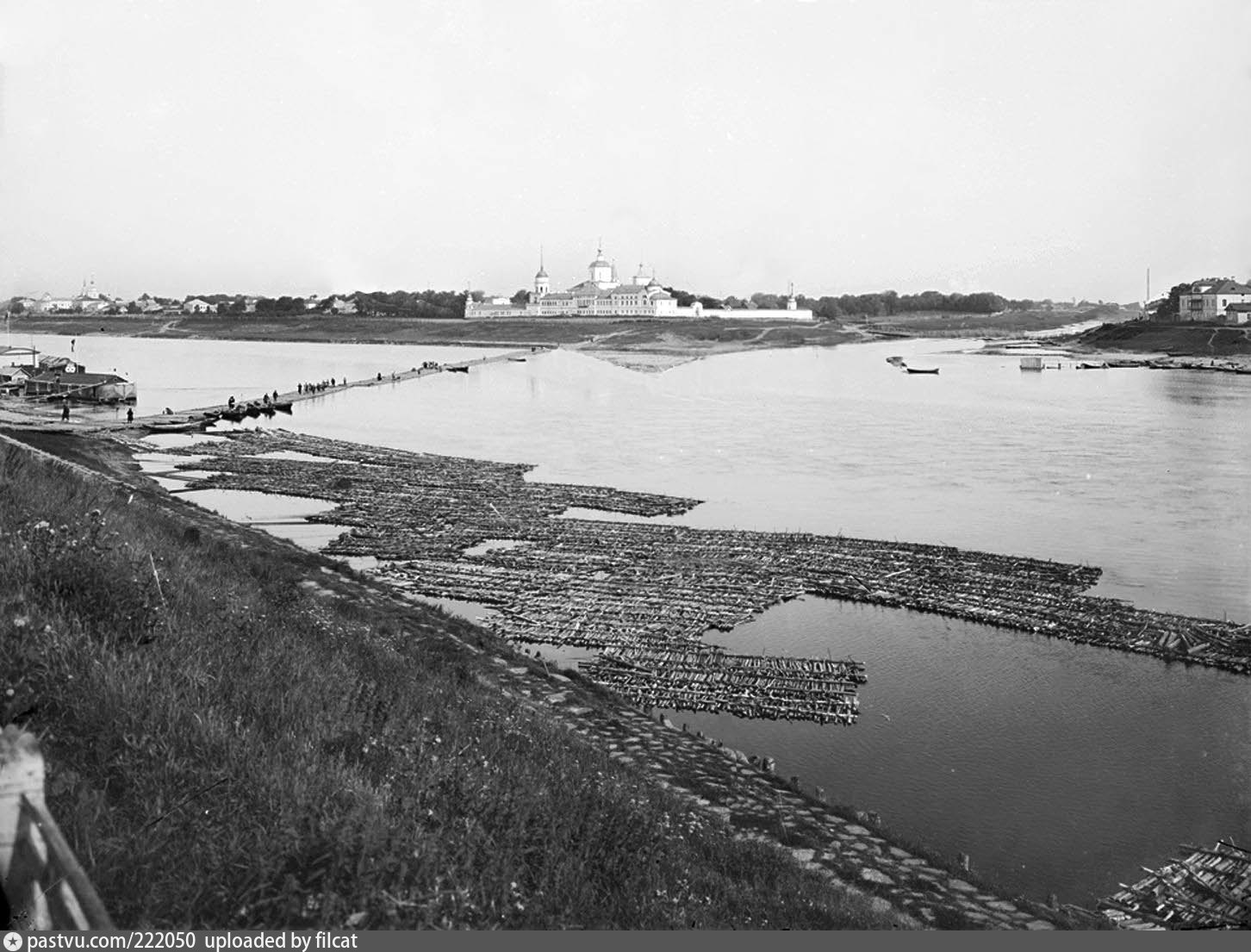 Старые фото твери. Волга от истока до Каспия 1903 Дмитриев. Тверь 19 век. Река Волга в Твери до революции. Тверь Волга 18 век.