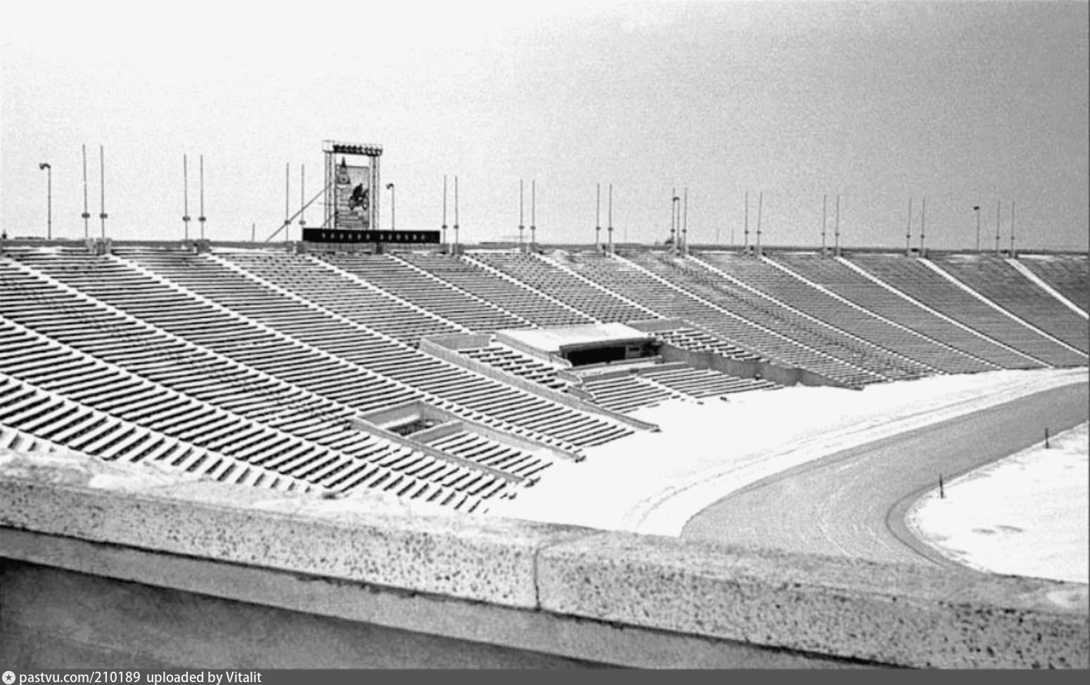 Стадион имени кирова в санкт петербурге фото