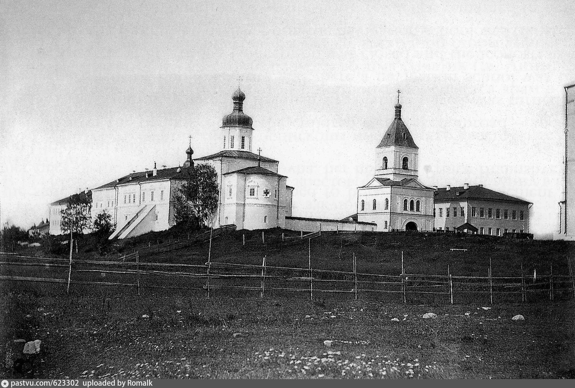 Холмогоров церкви. Спасо-Преображенский собор Холмогоры. Спасо-Преображенский собор в Холмогорах. Преображенский собор Холмогоры. Холмогорский Успенский монастырь Холмогоры.