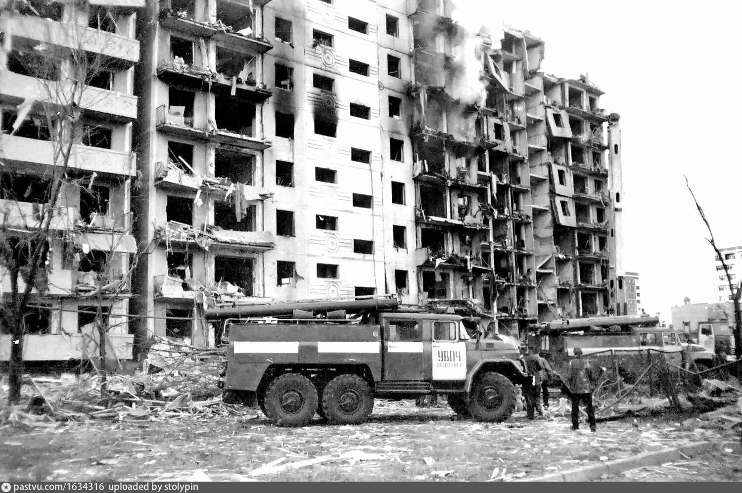 Какие дома взорвали в москве. Волгодонск терракт 16.09.1999. Теракт Волгодонск 16 сентября 1999. Взрыв в Волгодонске 16 сентября 1999.