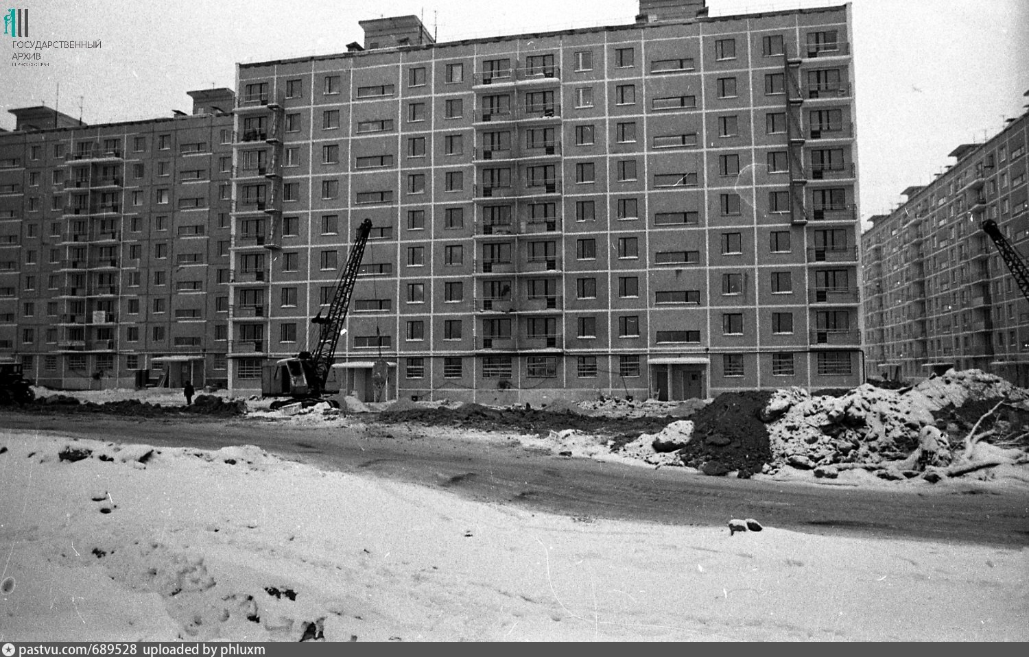 Завод домов 77. Панельное домостроение в СССР. Советская стройка. Стройка панельных домов СССР. Дома 90-х.