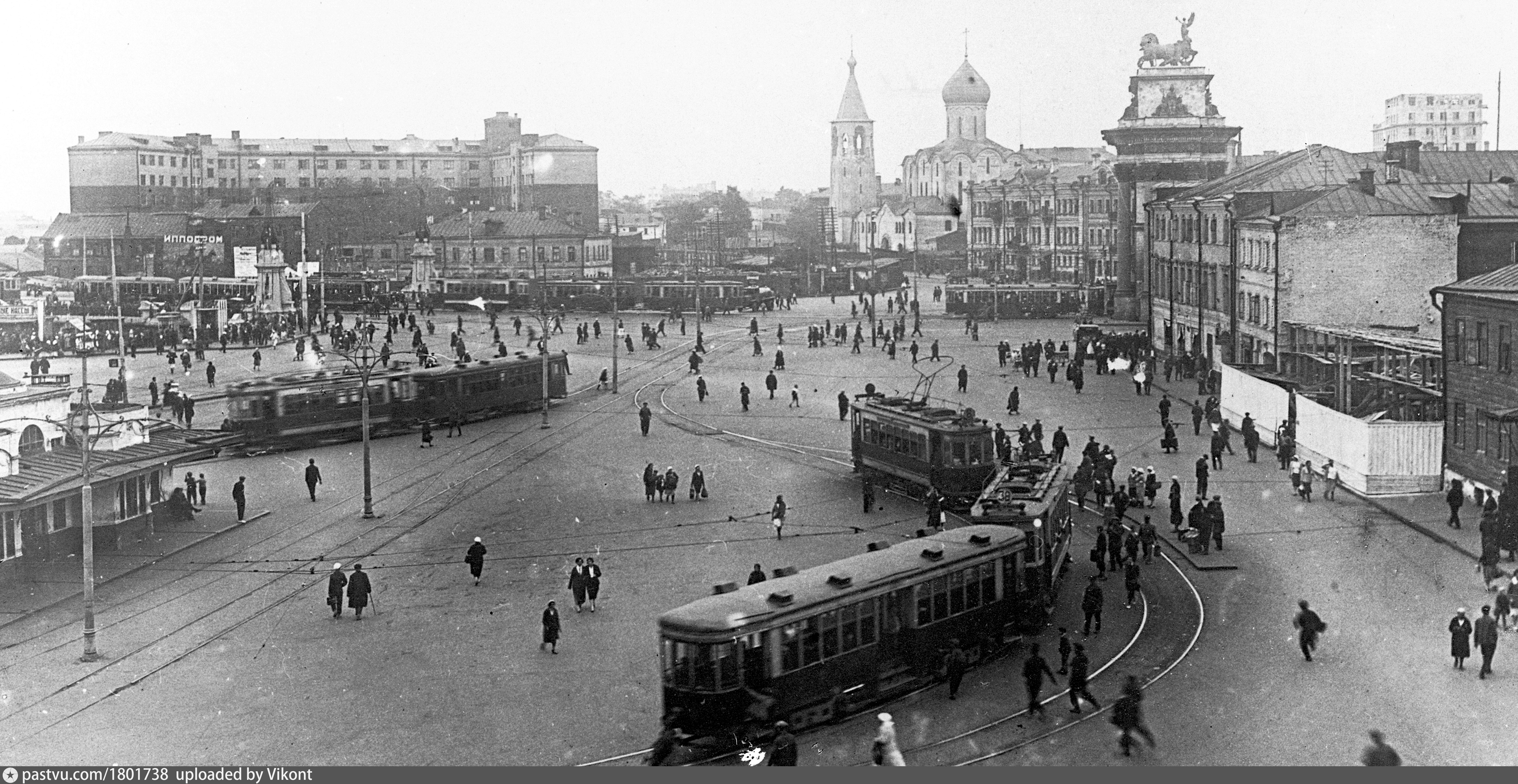триумфальная площадь в москве после реконструкции