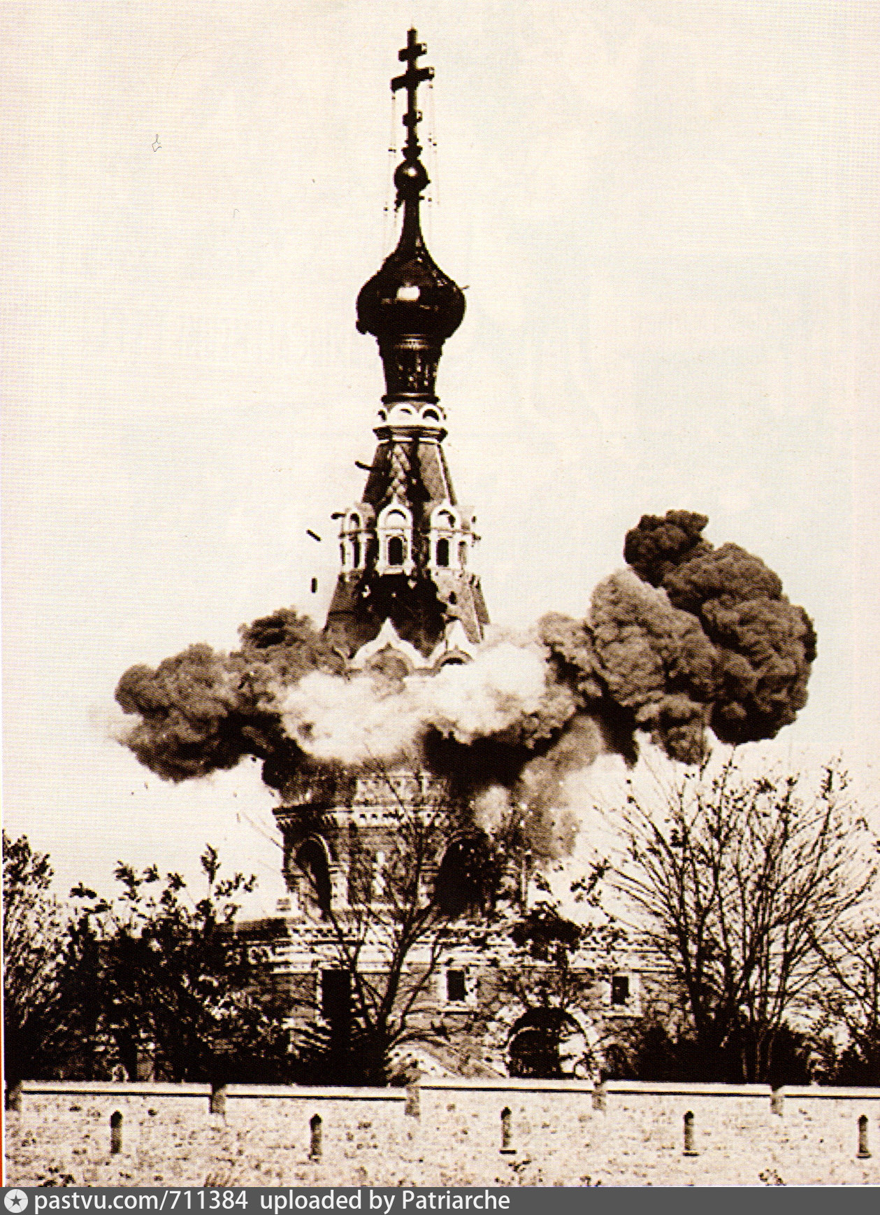 Взрыв в храме