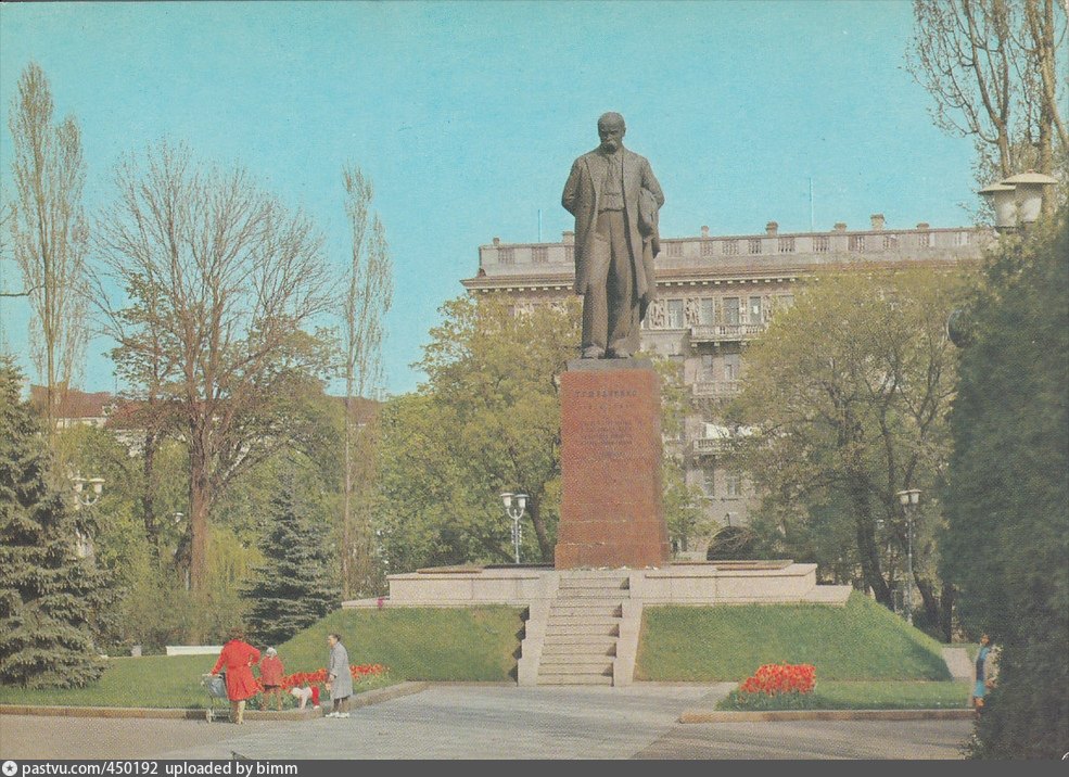 Памятник шевченко в санкт петербурге