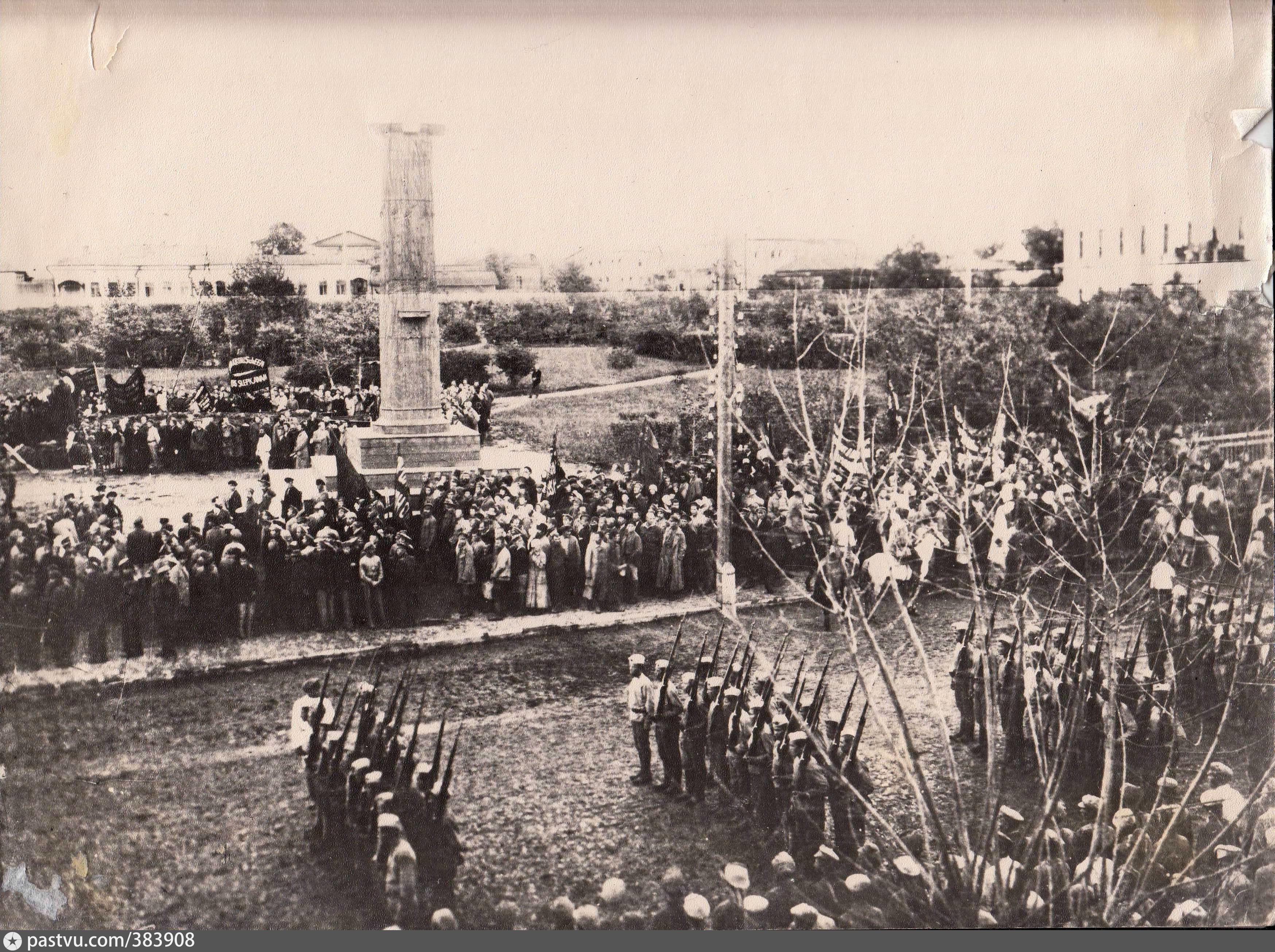 Памятник жертвам колчаковского террора Тюмень