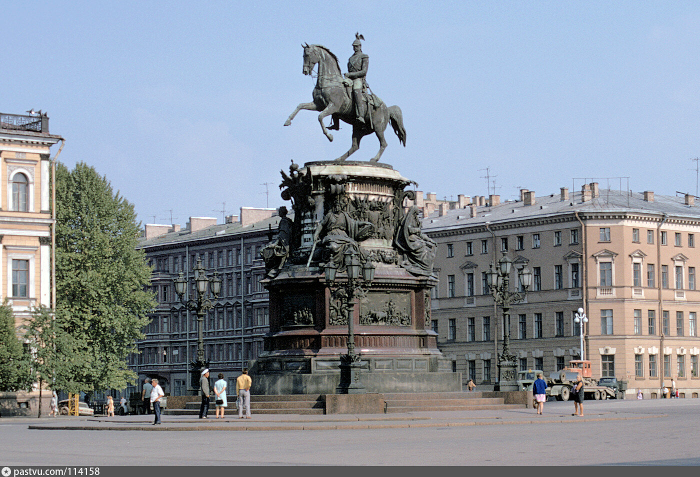 Памятник николаю 1 в санкт петербурге фото