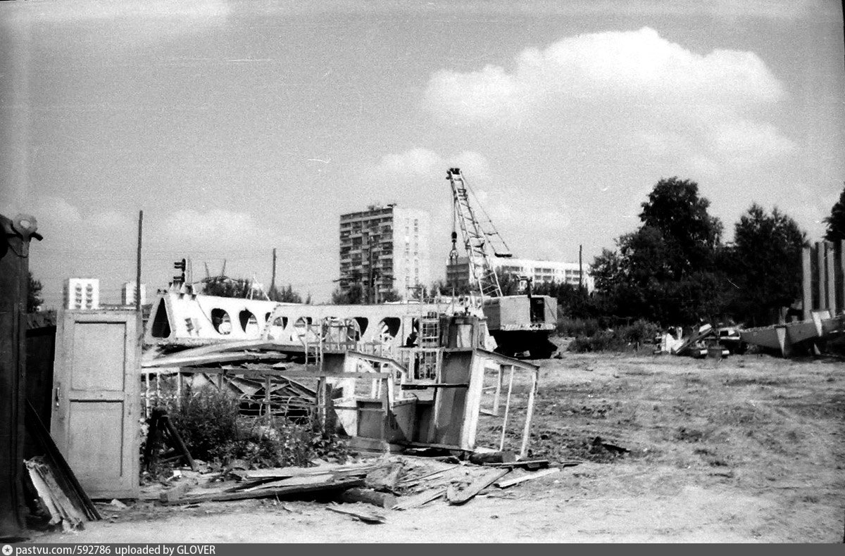 Строительство 1974. Строящаяся станция метро Ботанический сад 1951. Станция Ботанический сад Москва. Красноярск 1974 строительство.