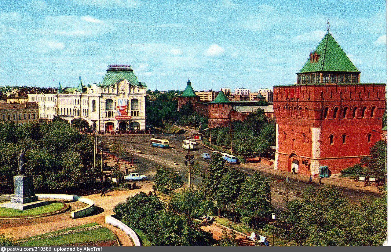 фото площадь минина и пожарского нижний новгород