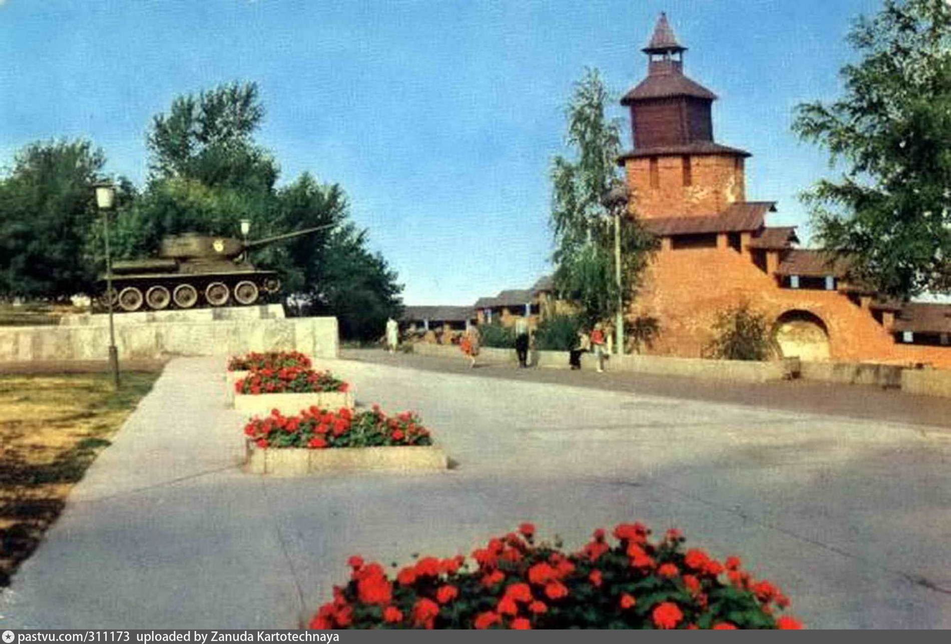 Памятники вов в нижнем новгороде фото и описание