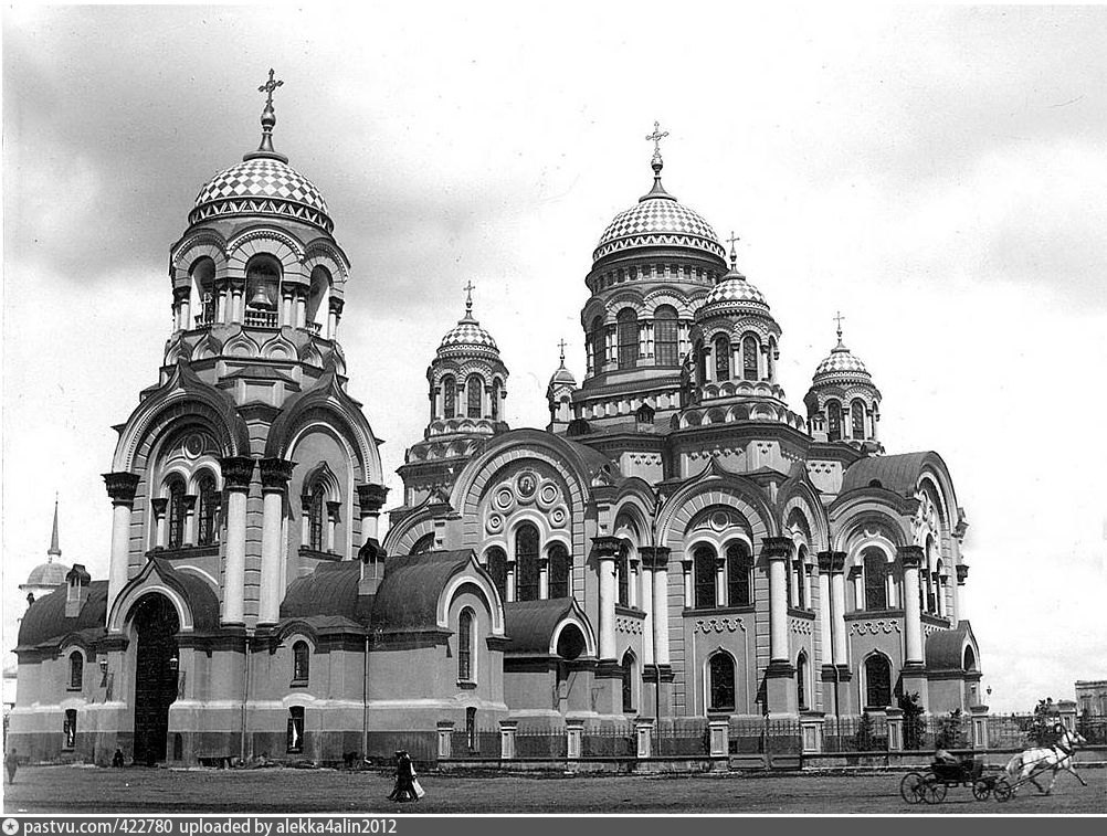 Казанский кремль фото черно белое