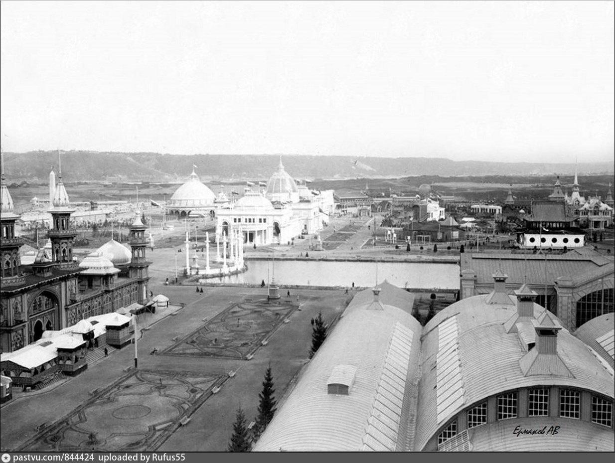 Старинные фото нижнего новгорода. Нижегородская ярмарка 1896. Панорама ярмарки 1896 Нижний Новгород. Нижегородская ярмарка в 19 веке. Нижегородская ярмарка дореволюционная.