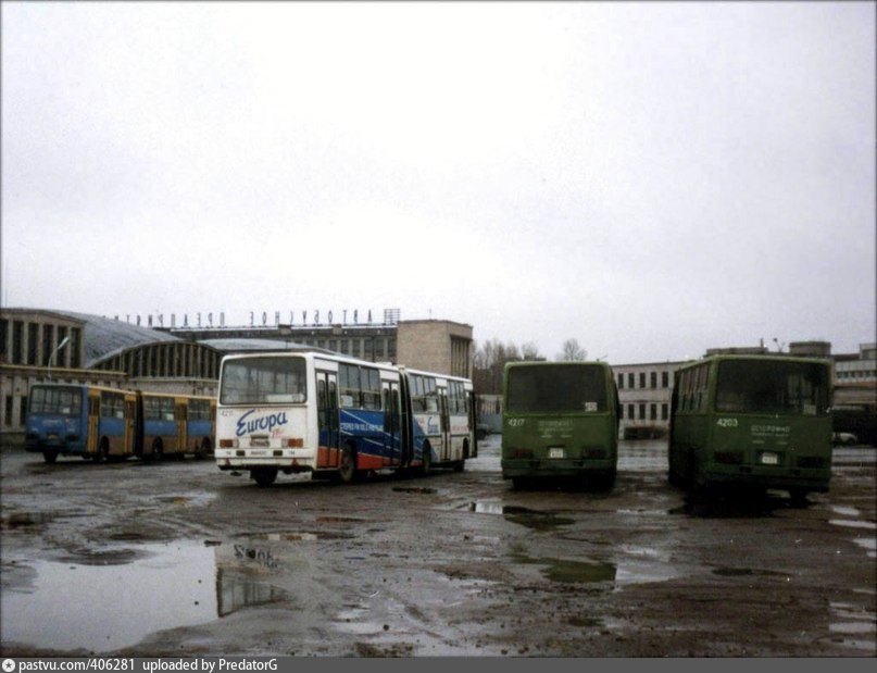 В автобусном парке№4