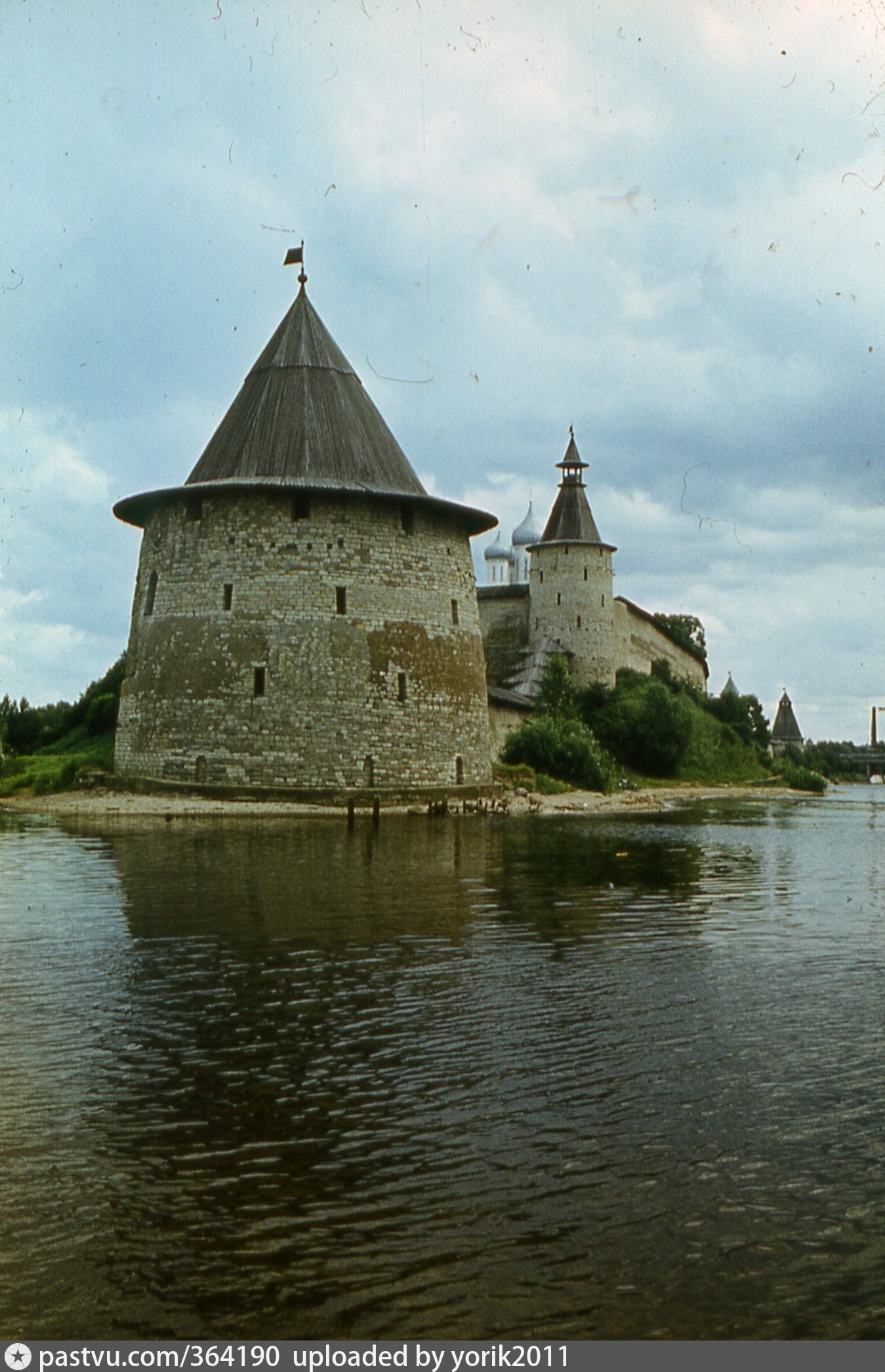 плоская башня псковского кремля