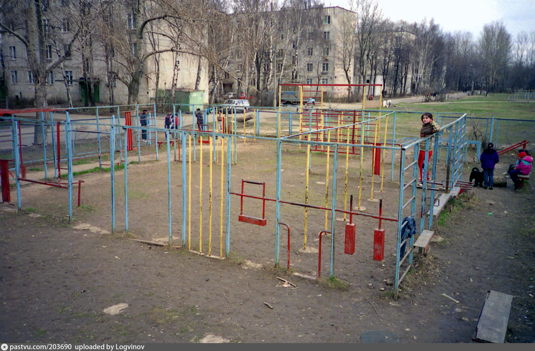 Детские площадки 90 х годов фото