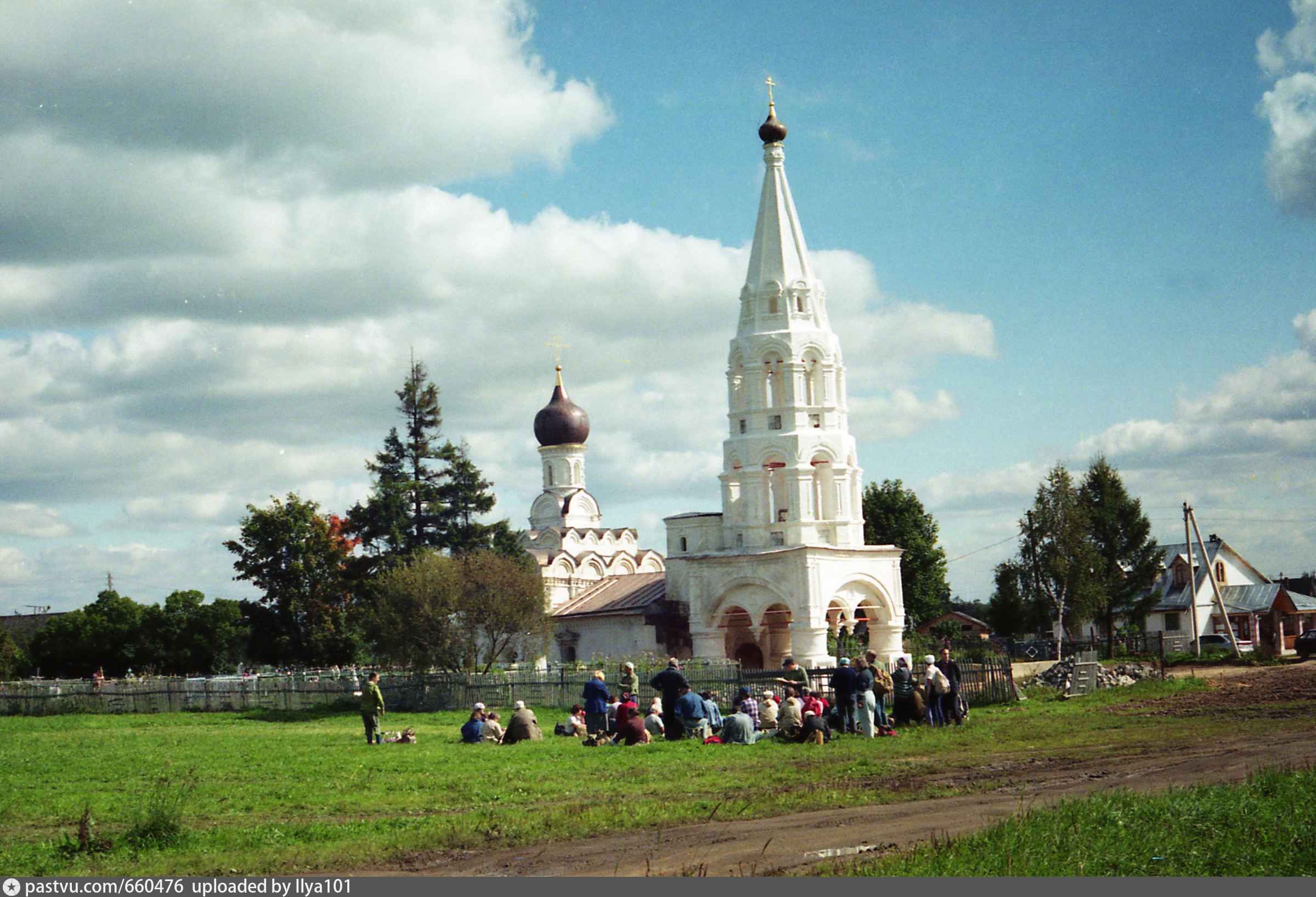 Поярково. Поярково Церковь Рождества Пресвятой Богородицы. Церковь в Поярково Солнечногорский район. Усадьба Поярково Солнечногорский район. Церкви Рождества Пресвятой Богородицы в Поярково (1665 г.).