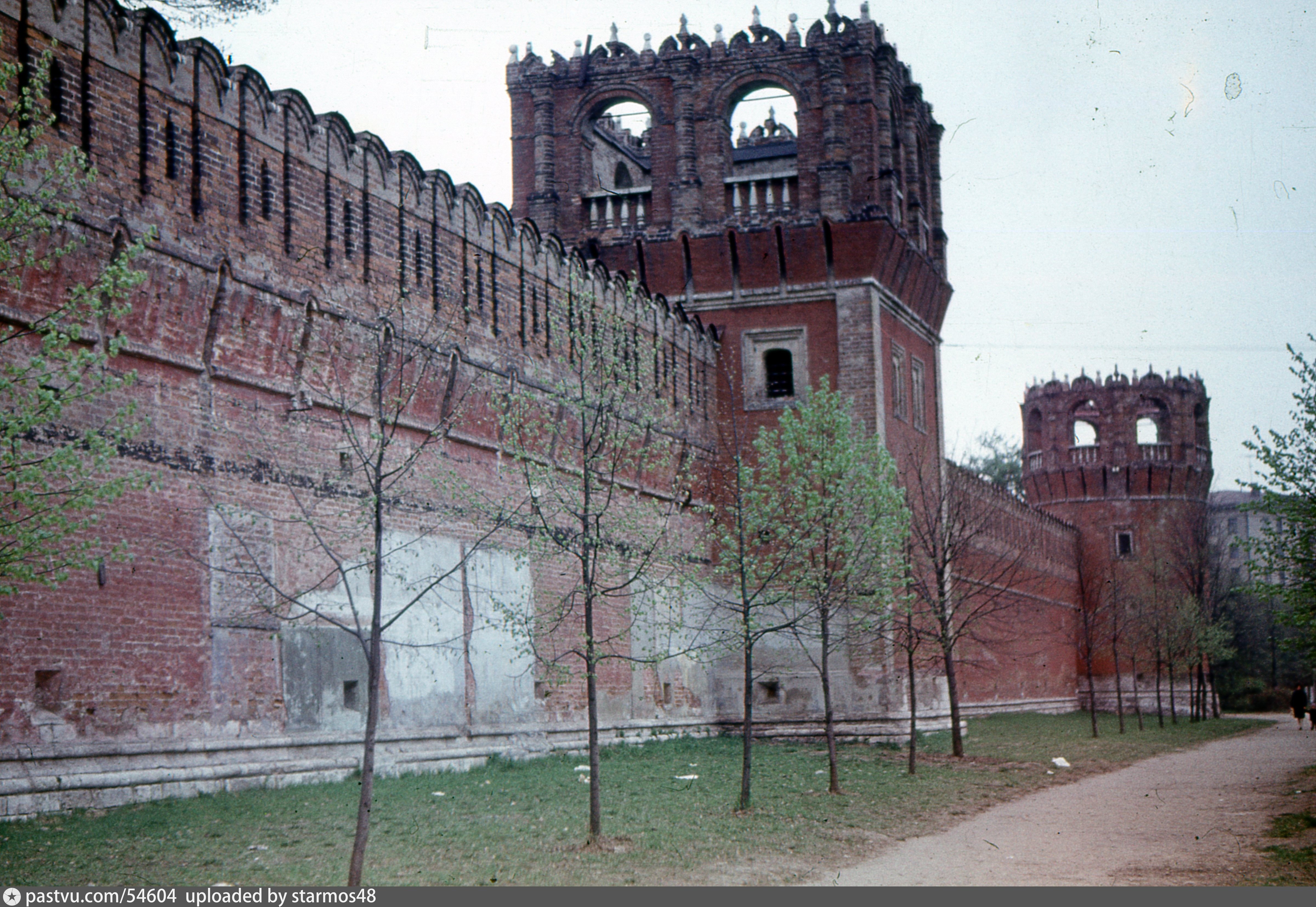 Донской монастырь территория