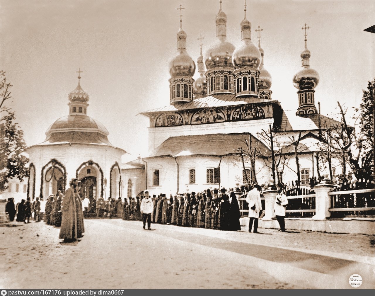 1913. Николай 2 в Костроме Кремль. Успенский собор (Кострома). Успенский собор Костромского Кремля. Успенский собор в 1913 году в Ярославле.