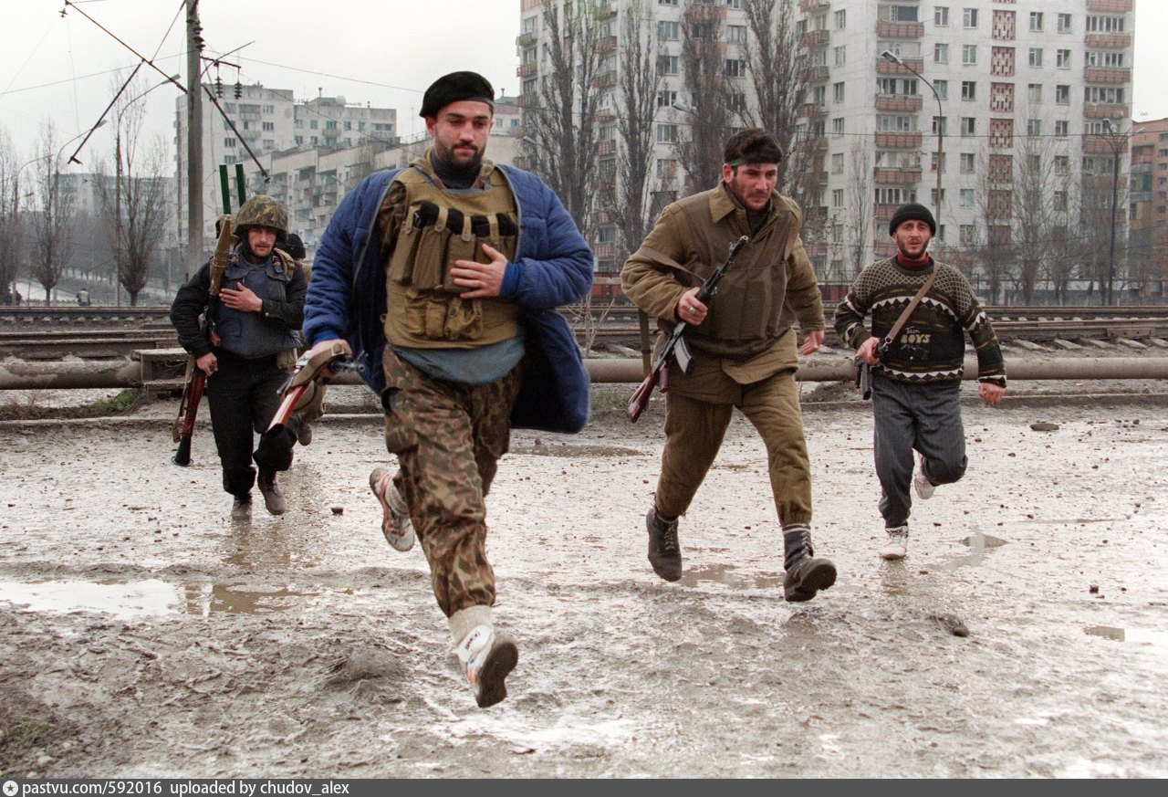 Чеченские боевики Грозный 1995