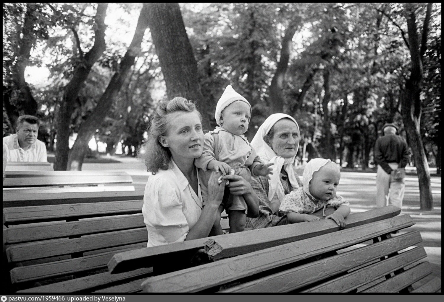 Семьи после войны. Семья СССР. Счастливое послевоенное детство. Семья после войны.
