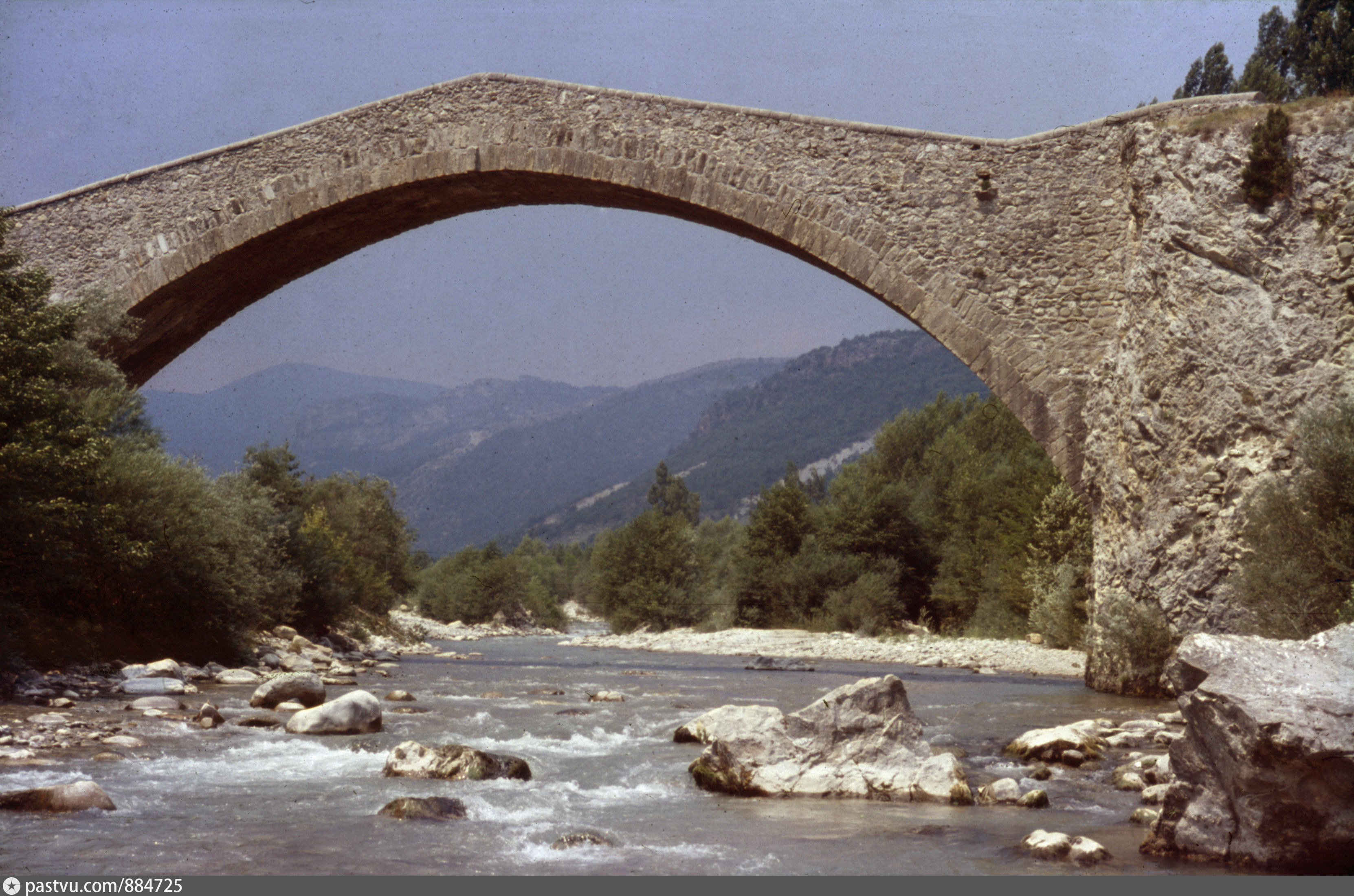 Pont de la Reine Jeanne