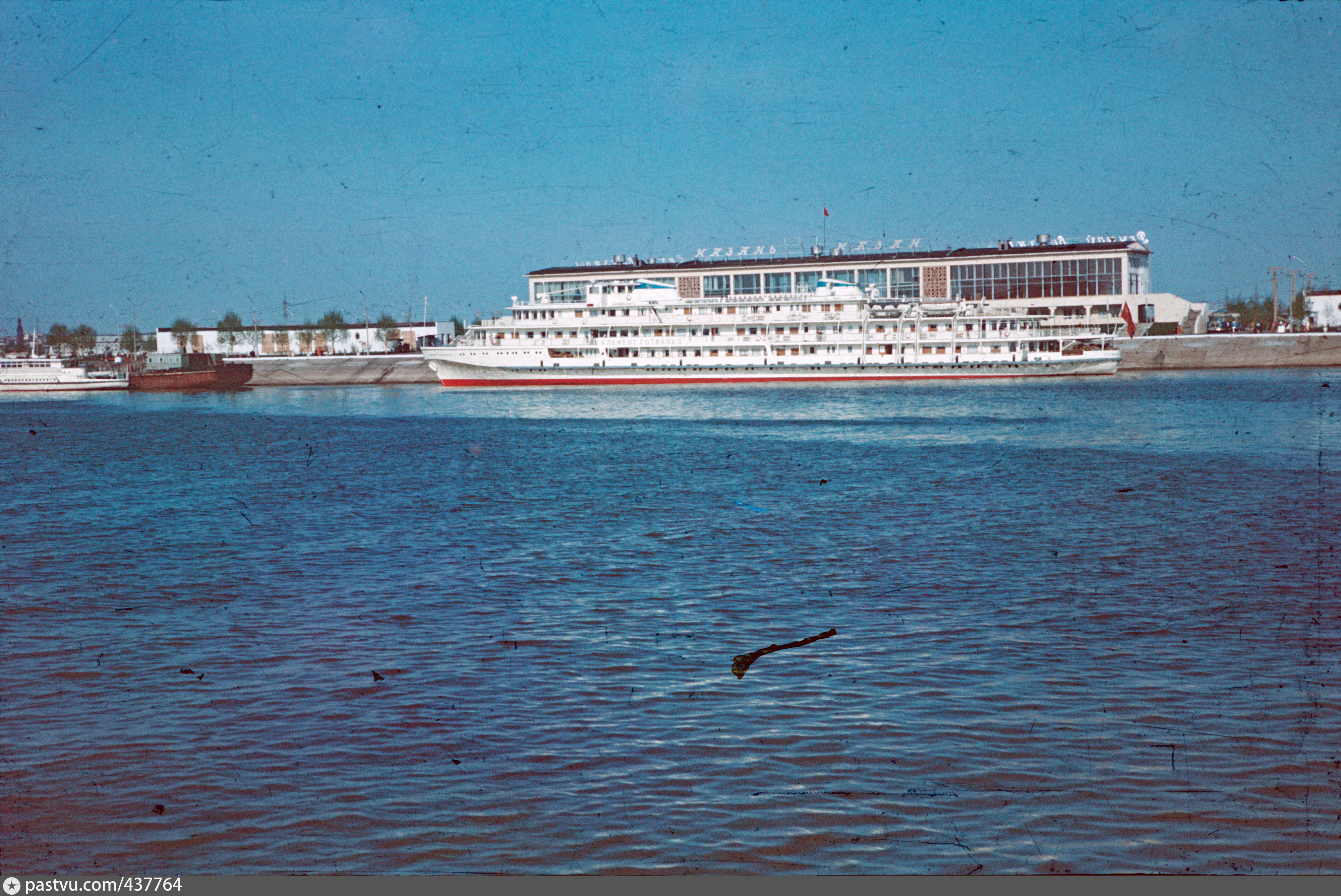 Речной порт Казань 2000 года