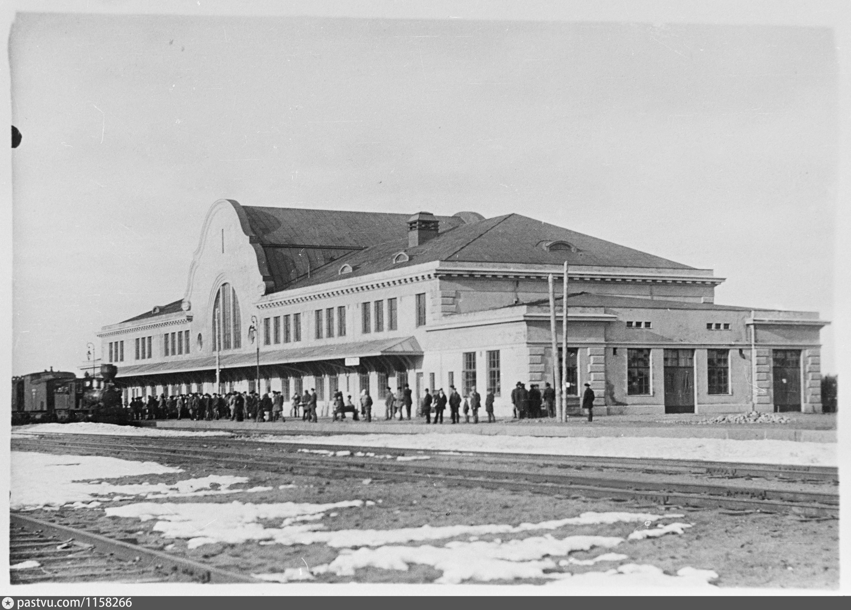 Вокзал 1930 Италия. Вокзал Мурманск 1930. Сосново вокзал. Рауту сосново