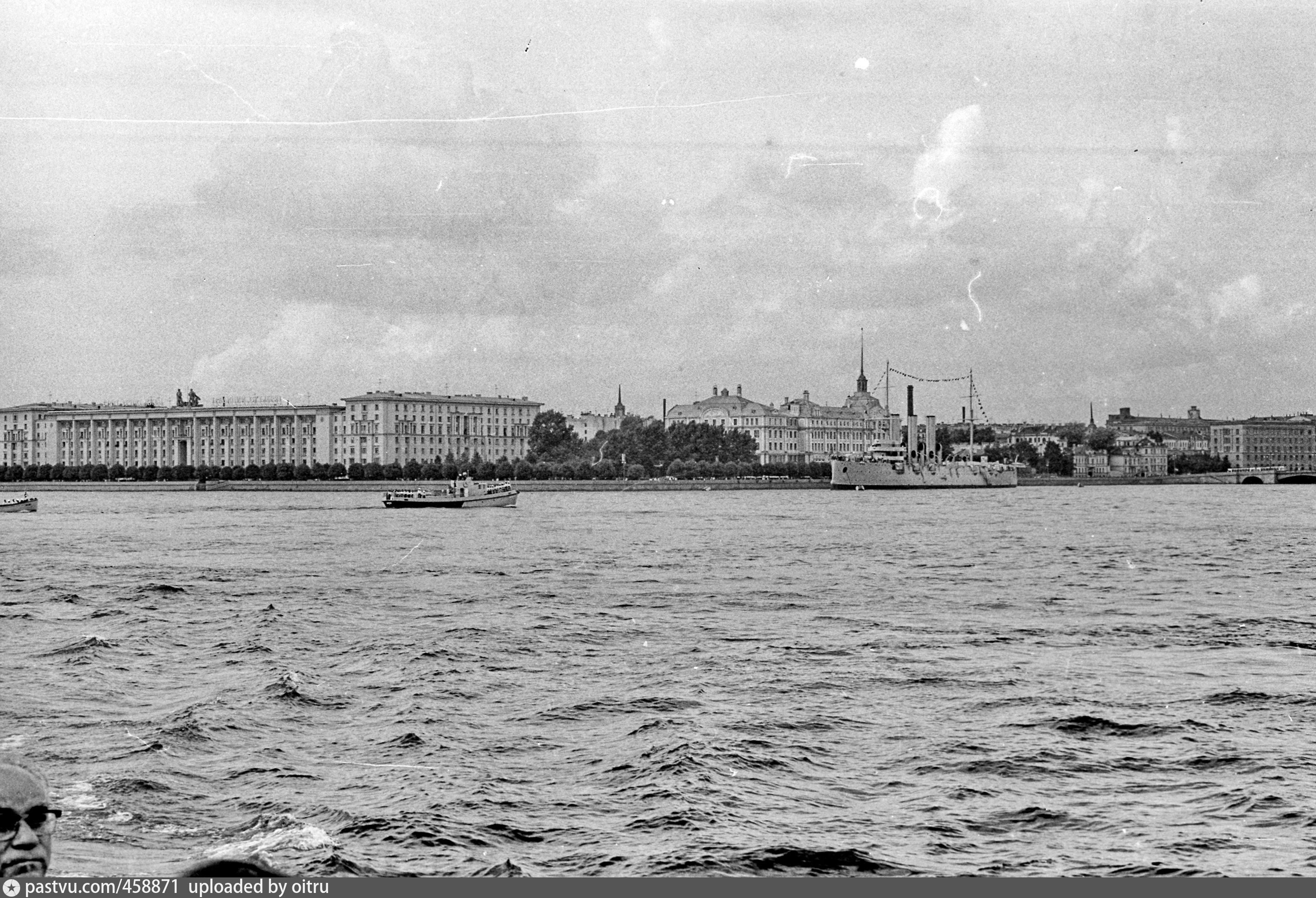 Петроградская набережная санкт петербург. Петроградская набережная панорама. Петроградская набережная Ленинград. Петроградская набережная 7 Санкт-Петербург панорама.