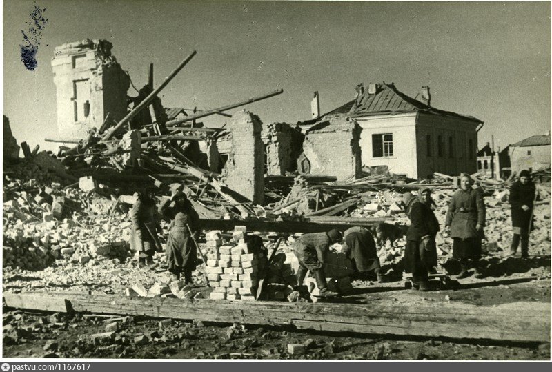 Разрушенный Смоленск 1941. Оккупация Смоленска в 1941-1943. Разрушенный Смоленск 1943.