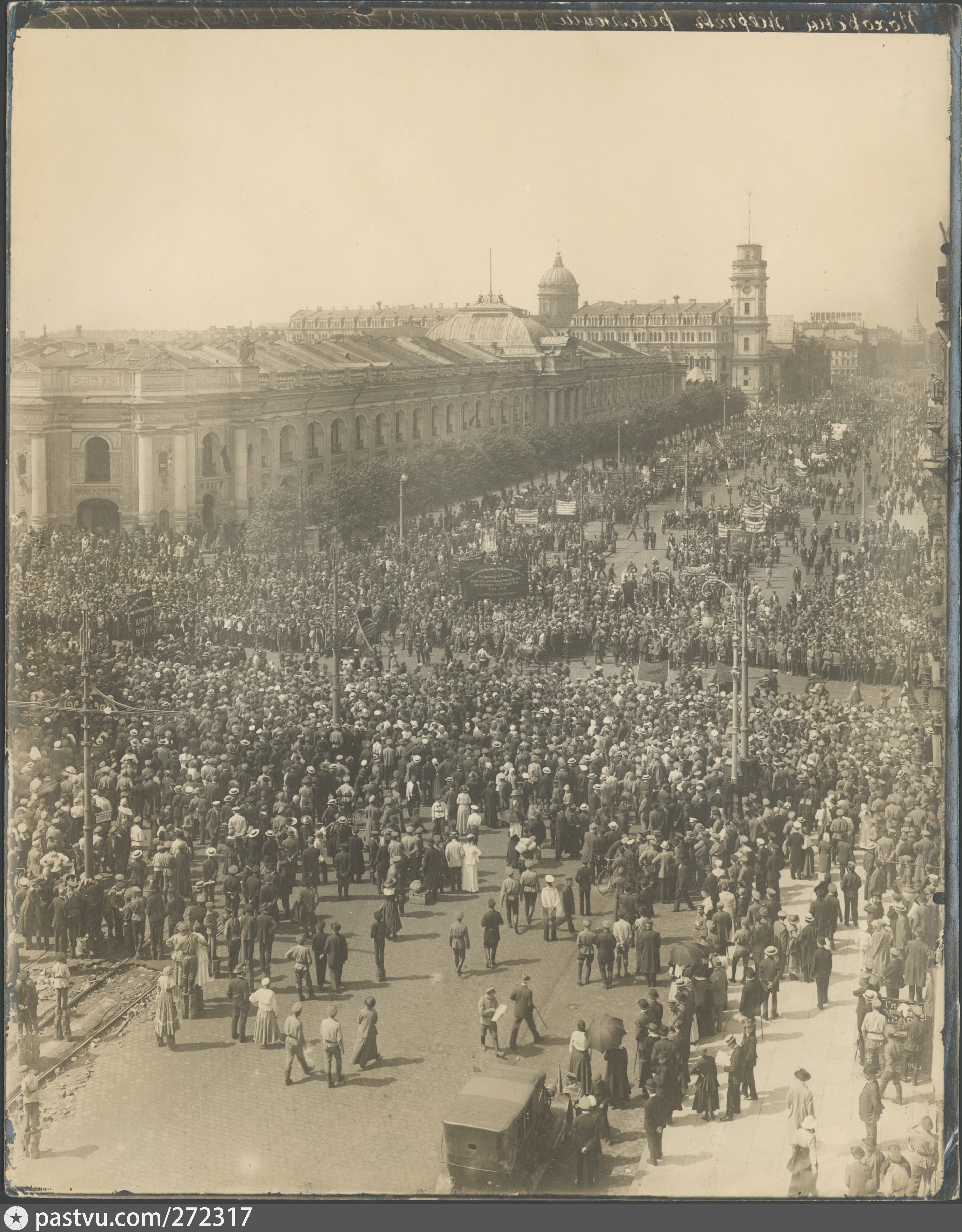 Революции спб. Санкт-Петербург 1917. Санкт-Петербург 1917 год. Петроград 1917. Петроград в 1917 году.