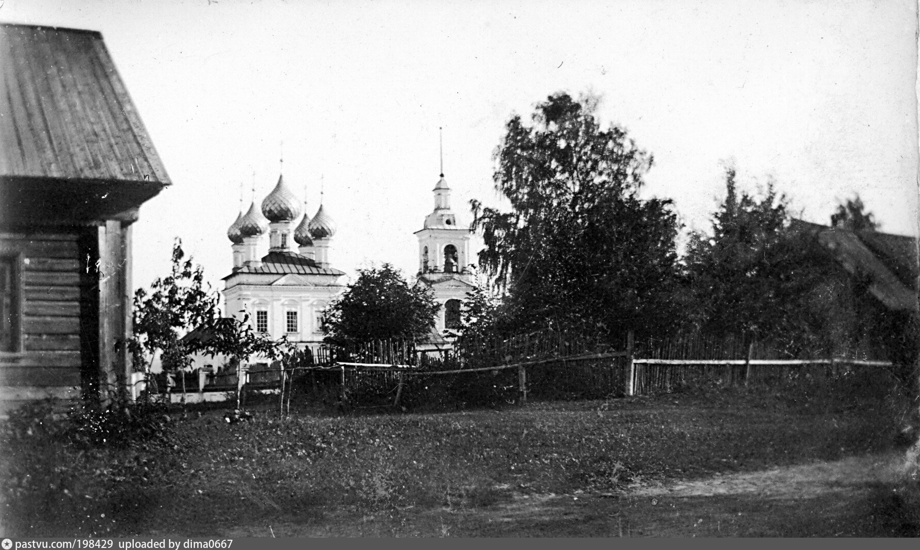 Старая костромская область. Село Солониково. Никольская Церковь. Солониково Кострома. Никольской церкви в Сидоровском Костромская область архивное. Деревня Солониково Костромской район.