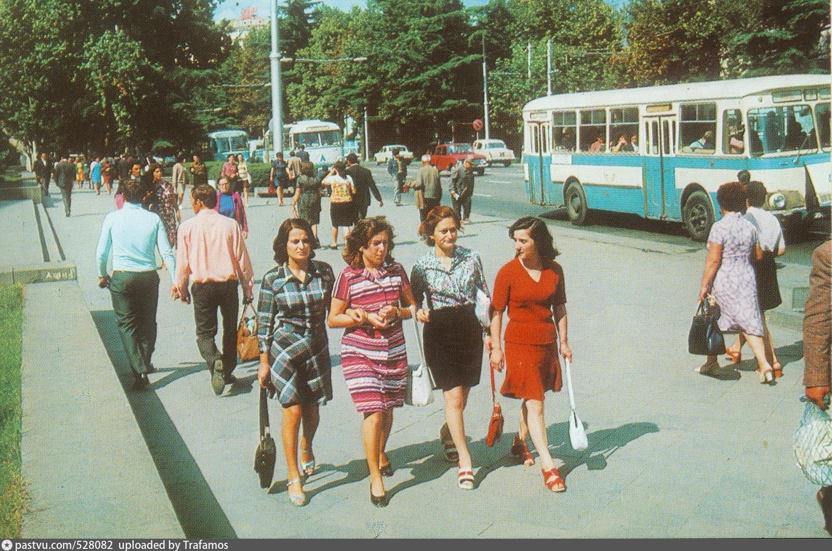70 года 1970 год. Тбилиси 70 -е годы проспект Руставели. СССР 1970-Е. Грузия Тбилиси 70х 80х годов. Тбилиси 80-х СССР.