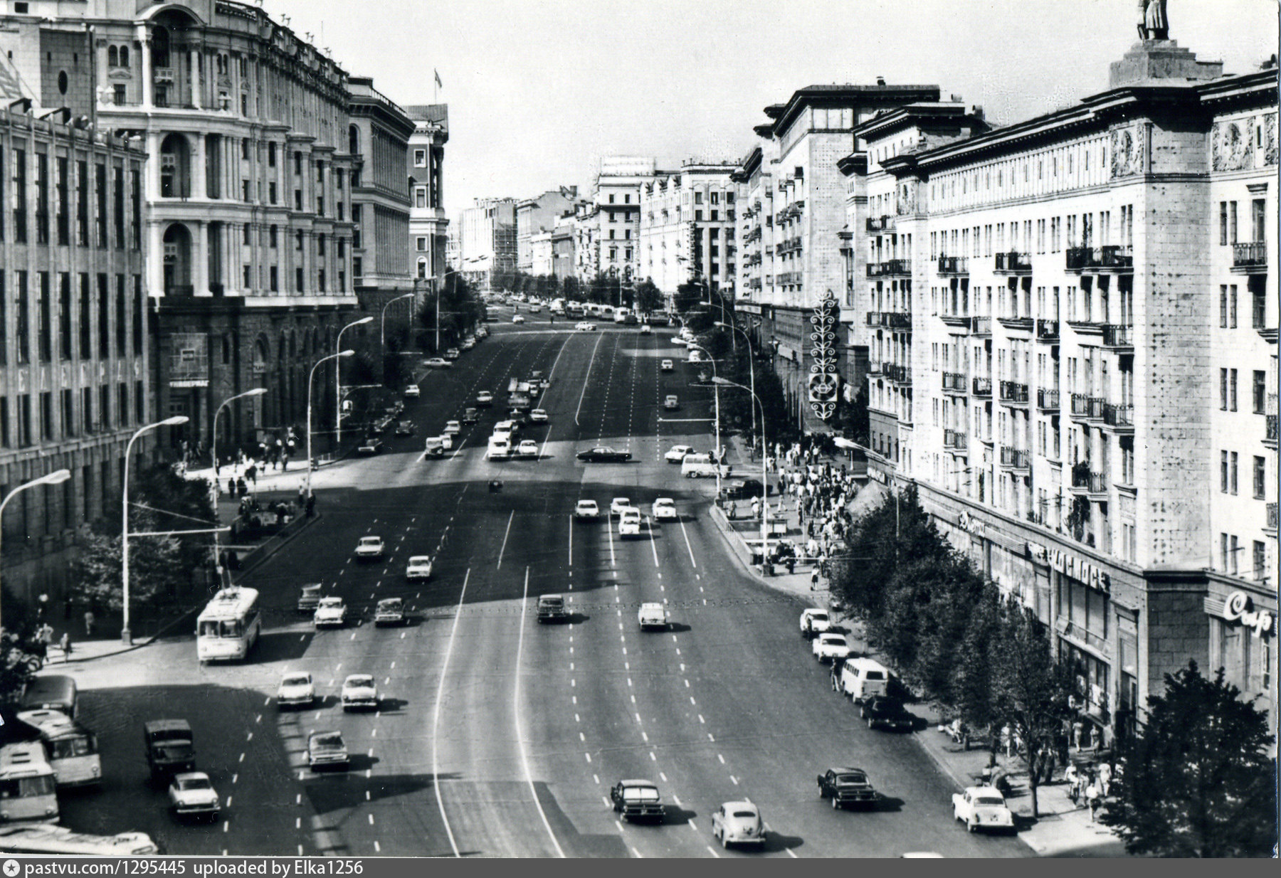 улица горького в москве