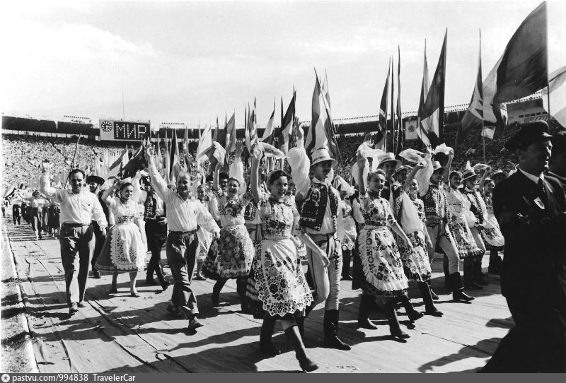 Всемирный фестиваль молодёжи и студентов 1957. Торжественная песня vi всемирного фестиваля молодежи. Фестиваль молодёжи и студентов в москве. Торжественная песня vi всемирного фестиваля молодежи. Съезд молодежи и студентов в москве 1957.