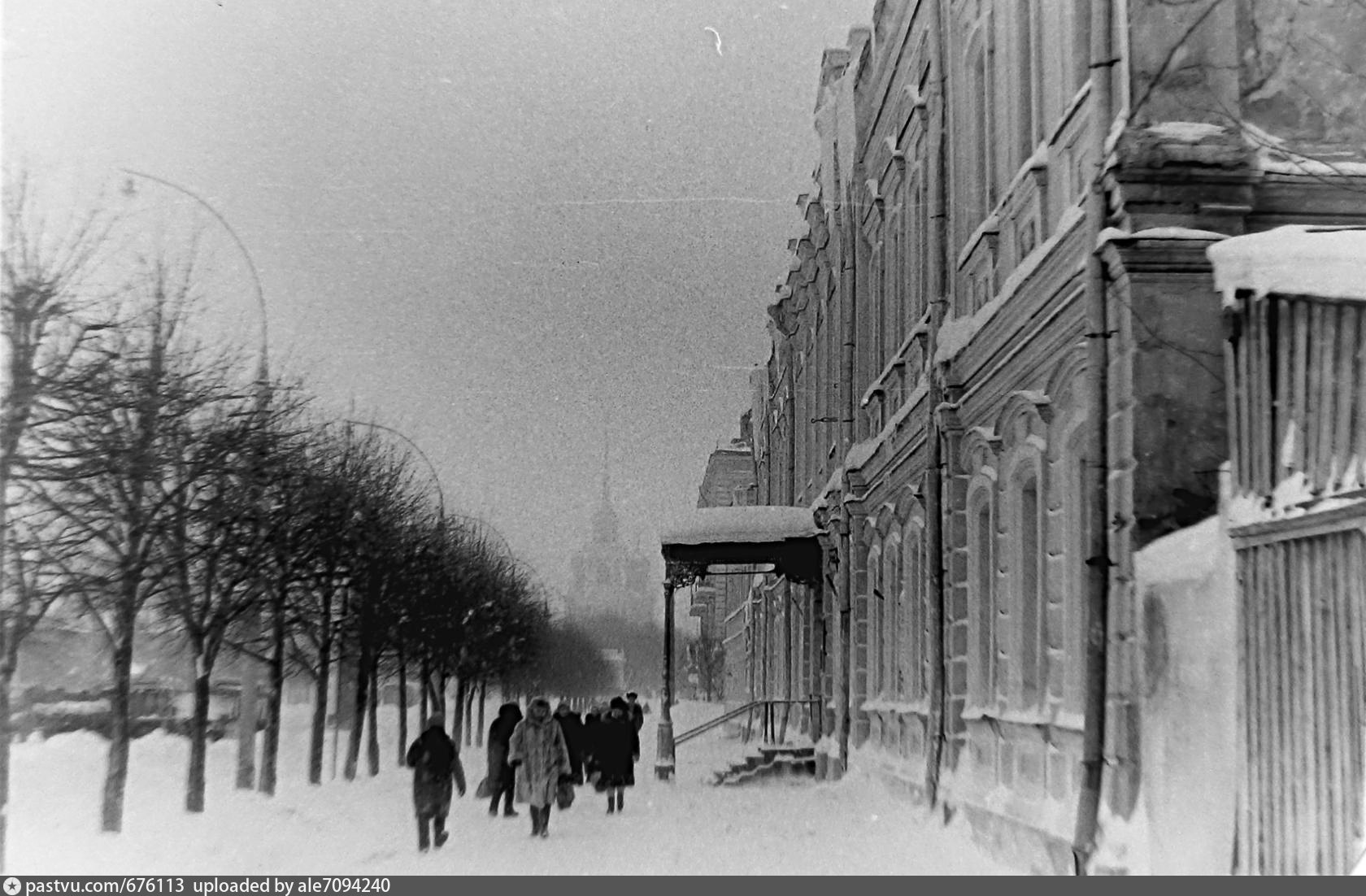 Улица революции. Рязань ул революции. Рязань улица 1970. Рязань улицы 1960-е. Рязань ул Горького на старых фотографиях.