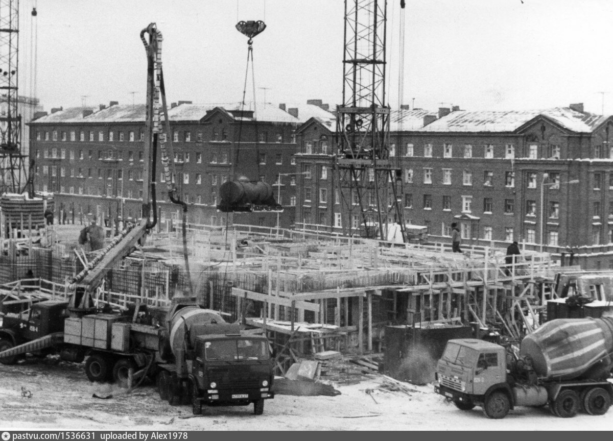 Строительство 1989 год. Норильск годы строительства. Норильск стройка. Ударная стройка. Норильская стройка.