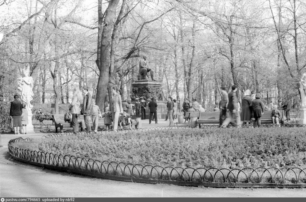 Летний сад в Петровскую эпоху