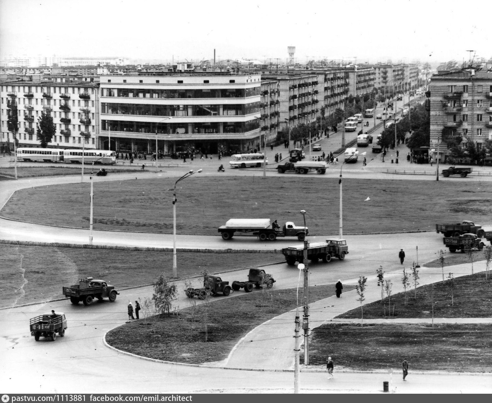 Ленинградское три. Светлановский проспект в 70-е годы. Киев в 70-е годы. Киевская улица Ленинград. Киев 80-х годов фото.