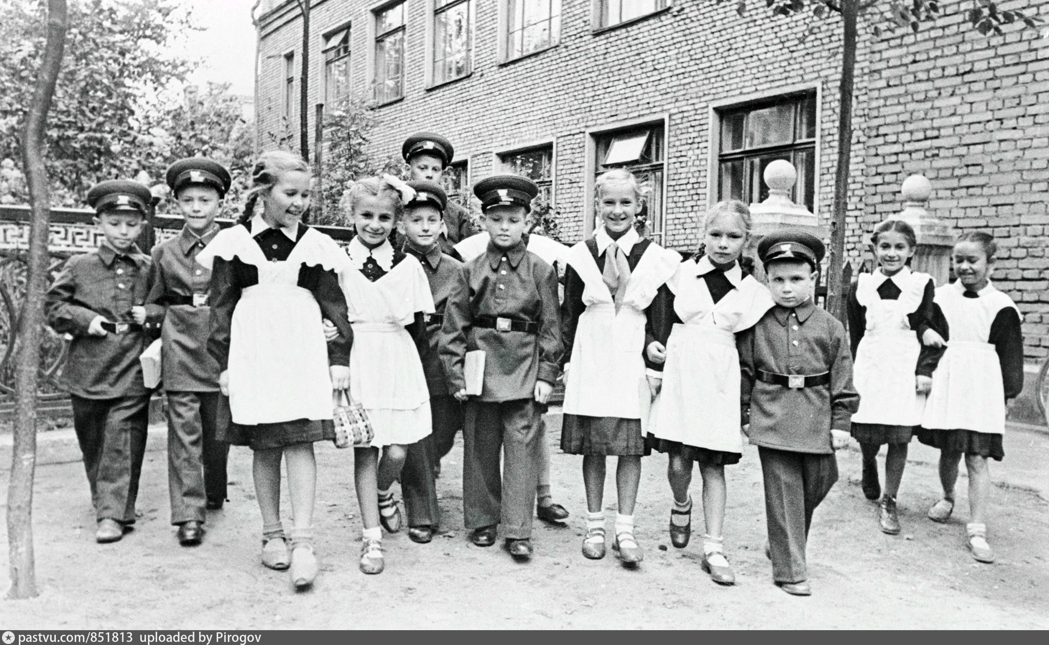 Школьная форма мальчиков 1950-1960