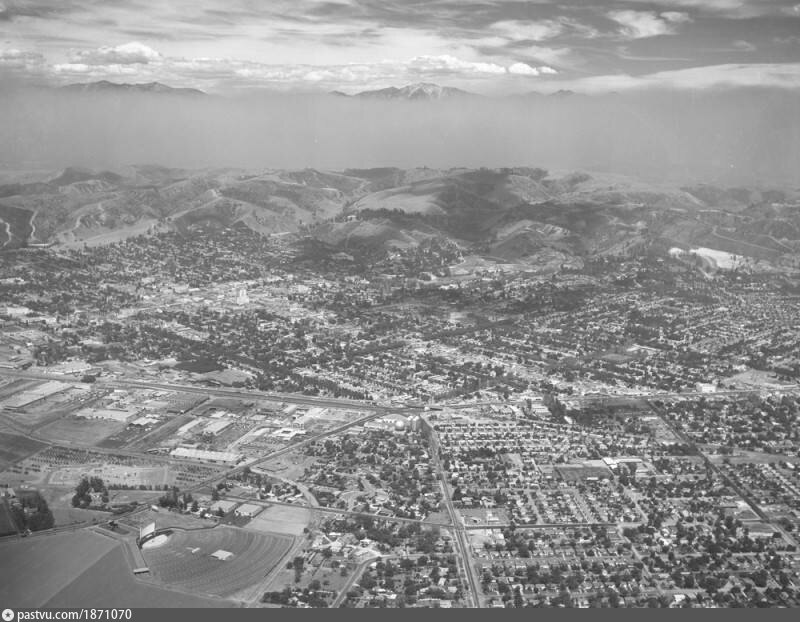 santa-fe-springs-road-looking-northeast