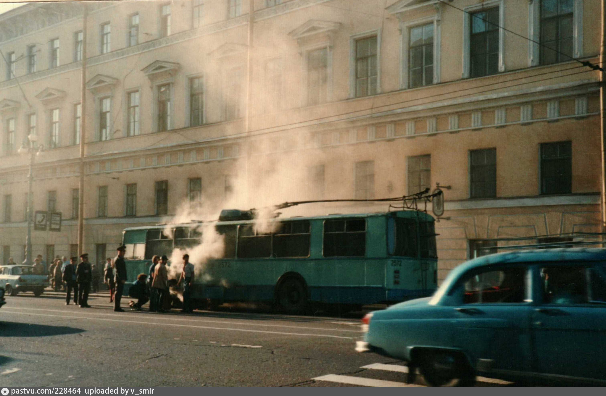 Ленинград 1988. Невский проспект Ленинград в 1988. Ленинград 1988 год. Прогулка по Ленинграду 1999 год.