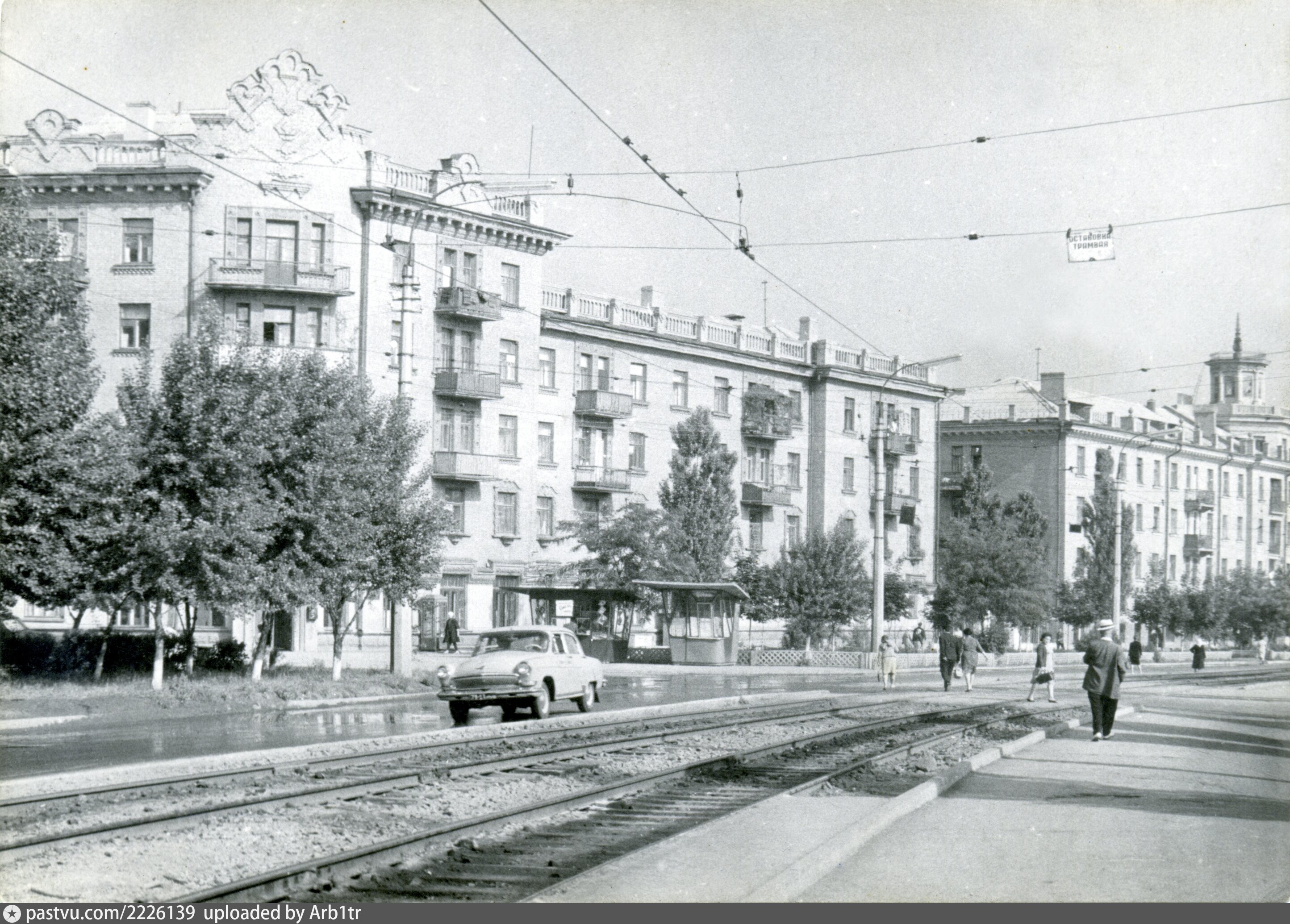 Луганск в 1795 году. Луганск советское время. Луганск советское время. Ворошиловград 80 годы. Луганск советское время.