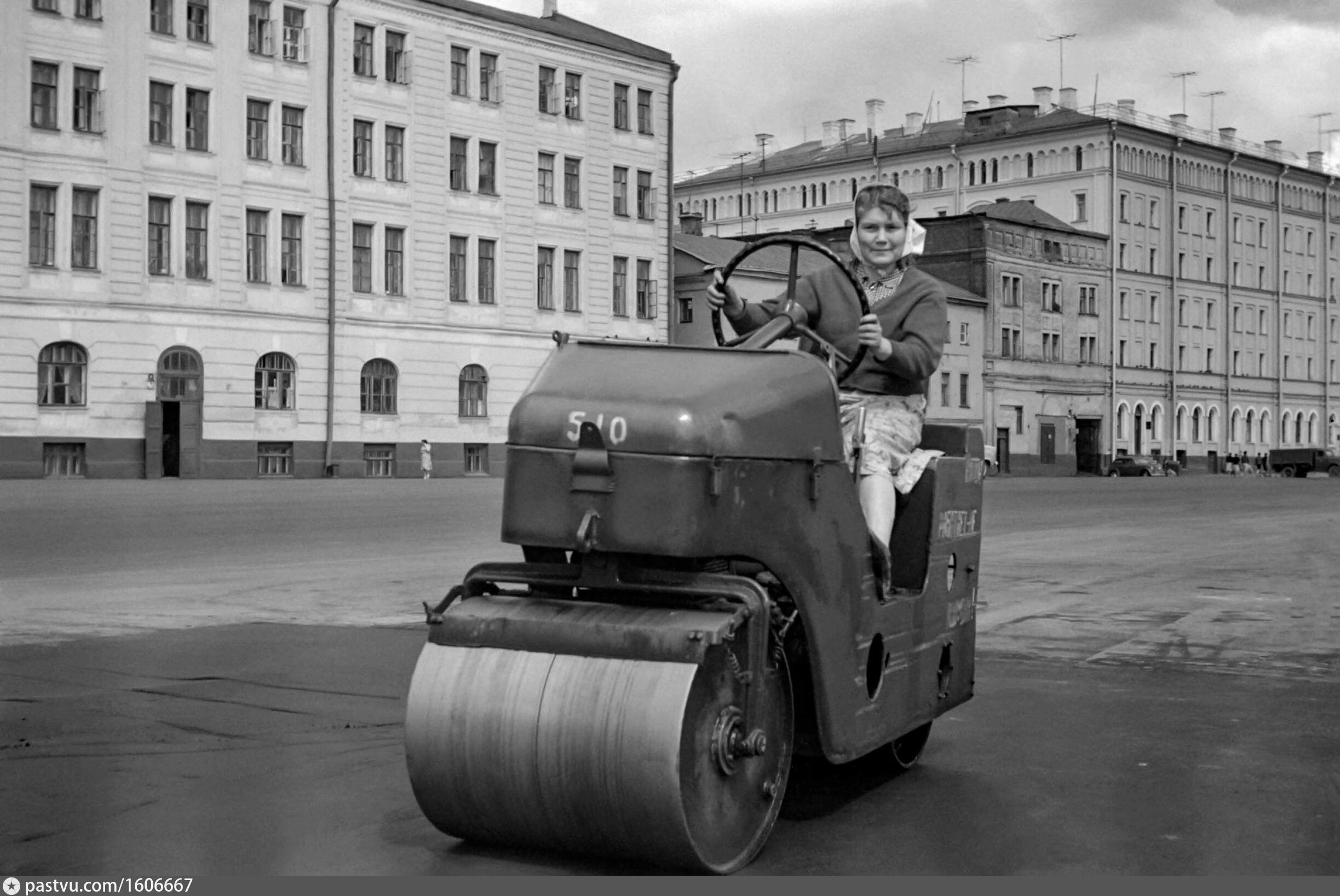 1962 ссср. Асфальтоукладчицы. Асфальтоукладчица Советская. Москва 1962. СССР 1962 год фото.