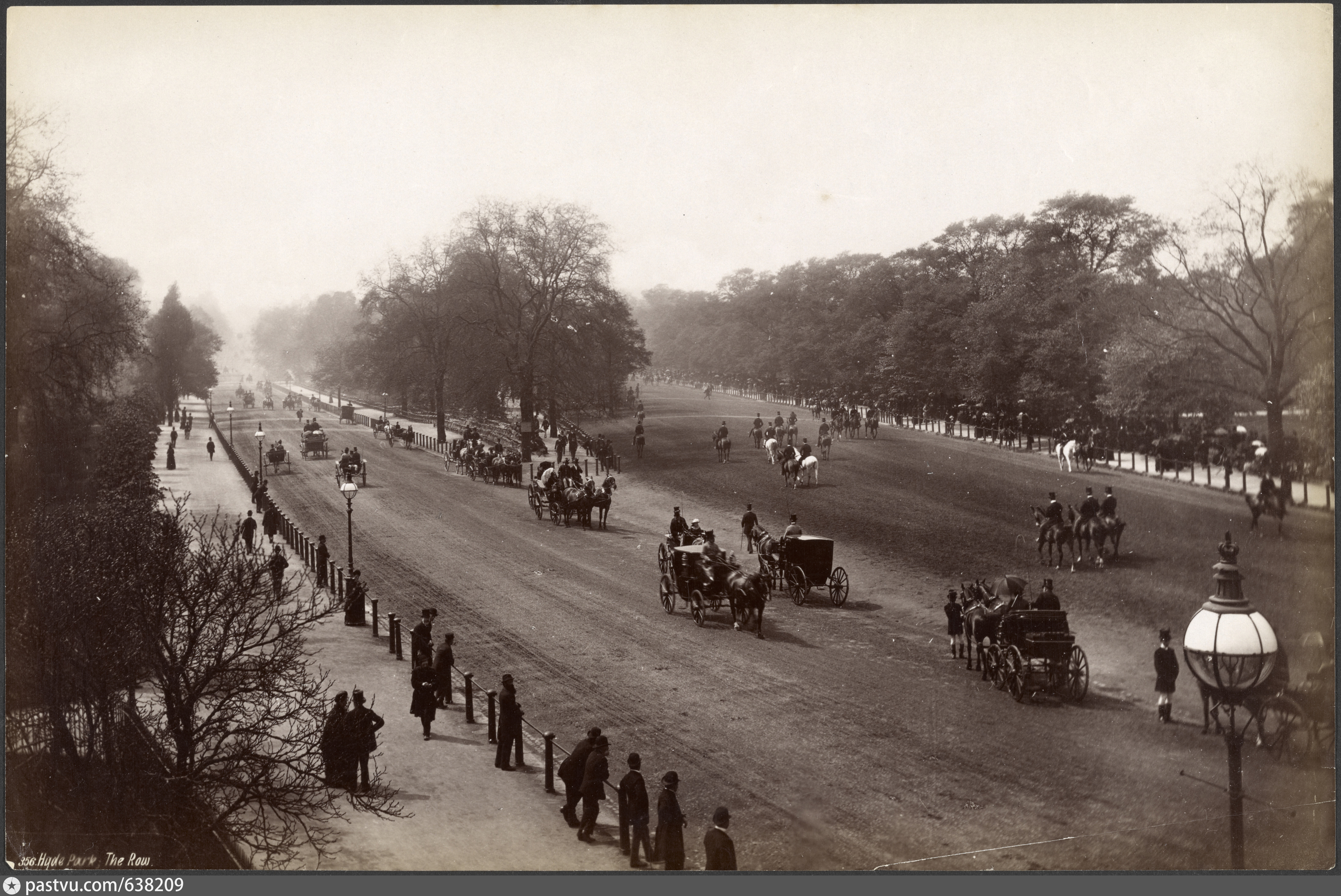 Старые гайды. Hyde Park 19 век. Роттен Роу Лондон. Rotten Row Hyde Park. Роттен Роу в Лондоне гайд парк.