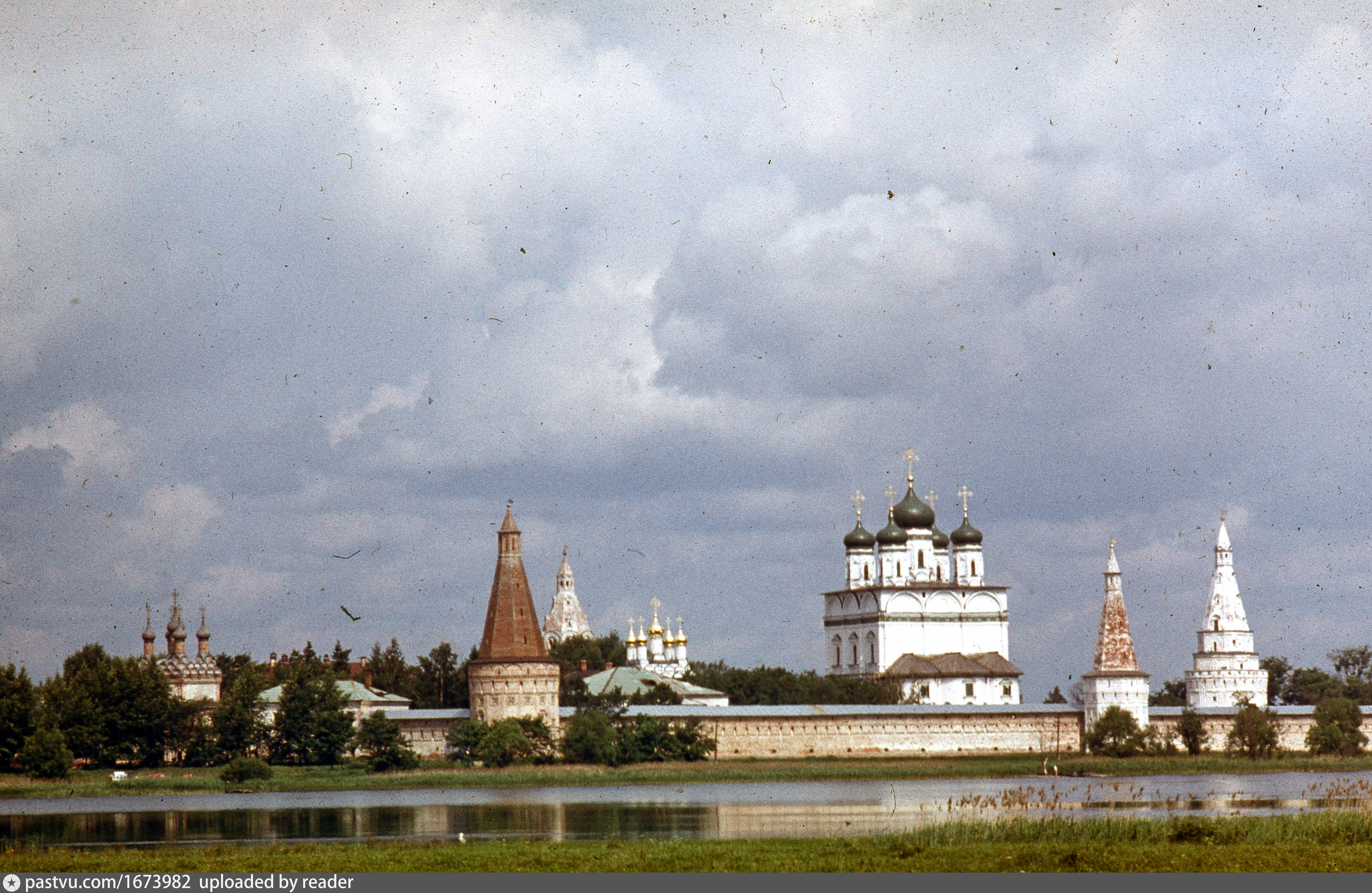 Акварель Иосифо Волоцкий монастырь