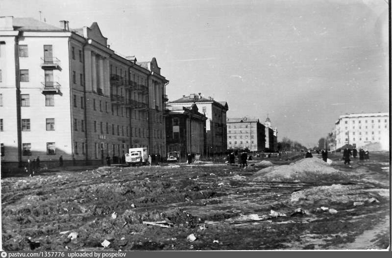 Время в ярославле. Проспект Шмидта Ярославль. Ярославль 1950. Ярославль фото 1950 год. Проспект Шмидта в Ярославле 1930-е гг..