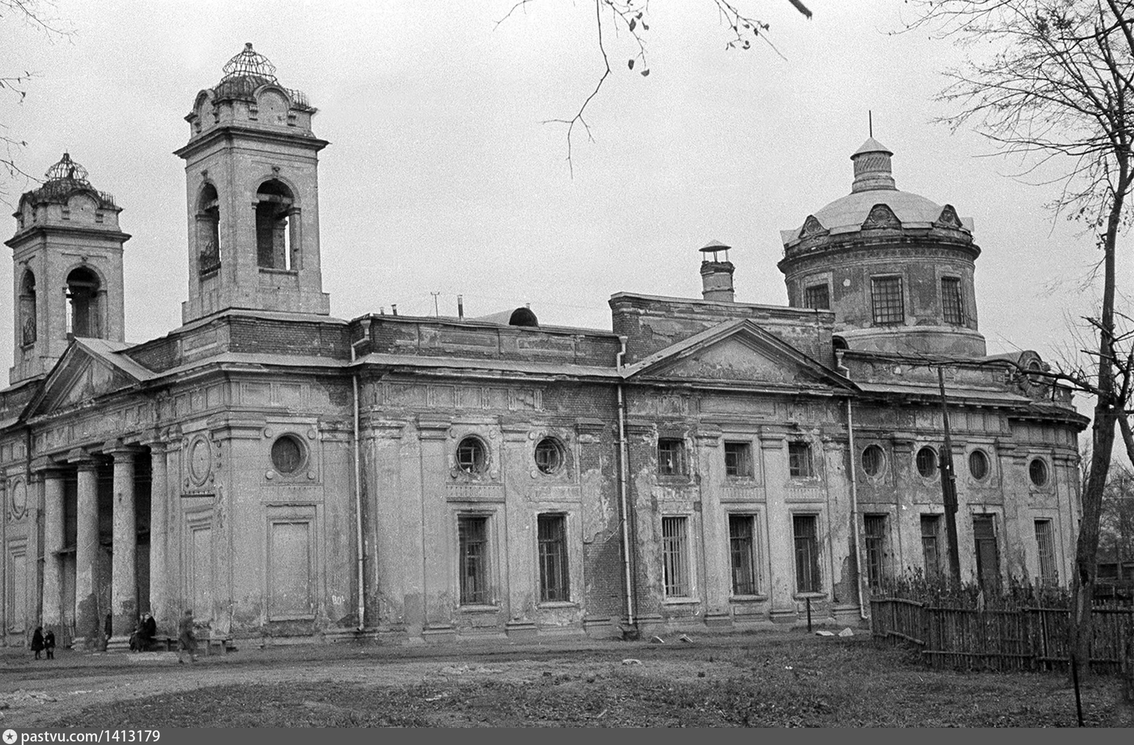 Лазаревское кладбище Кострома