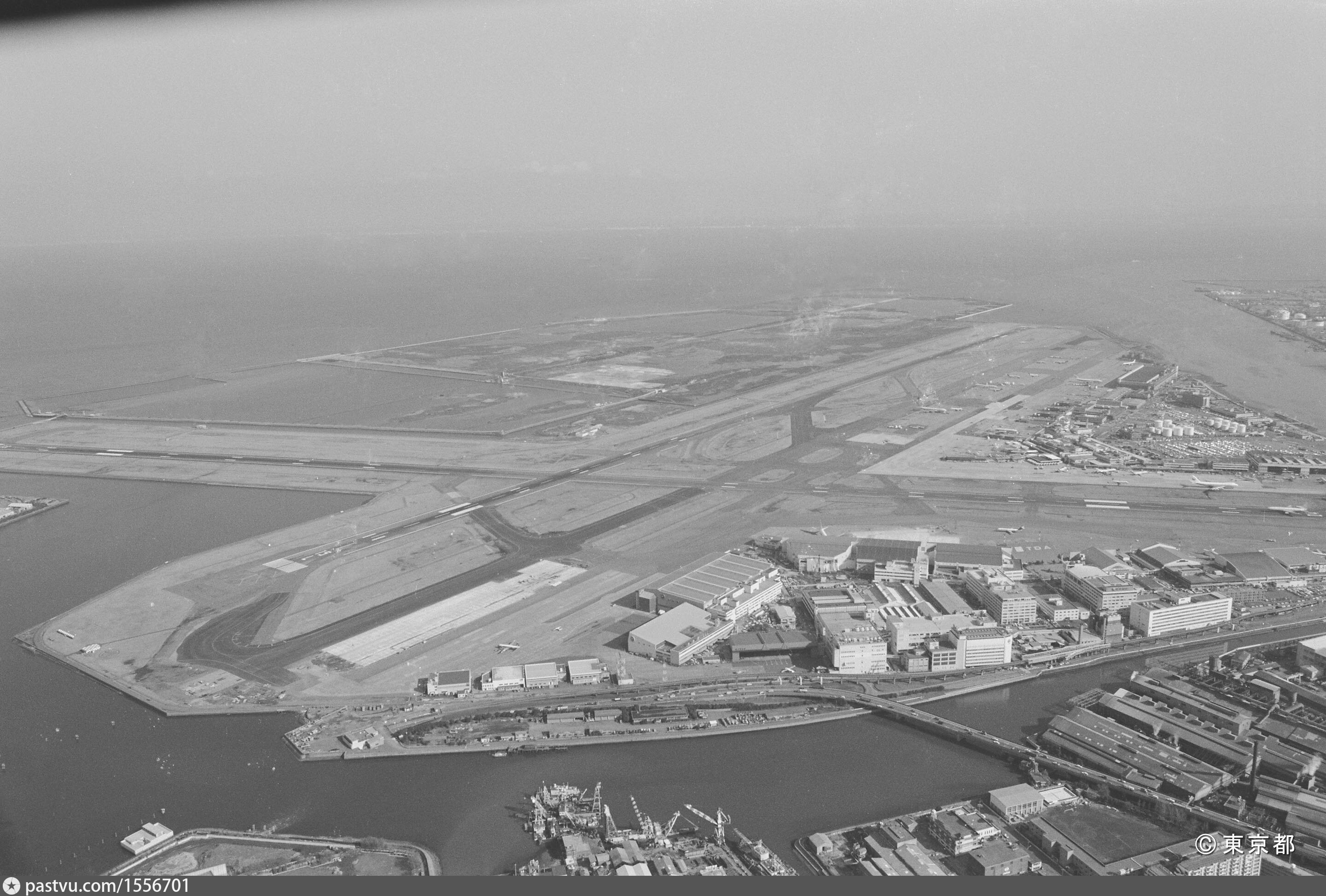 東京国際空港 (羽田空港) / Токийский аэропорт Ханэда