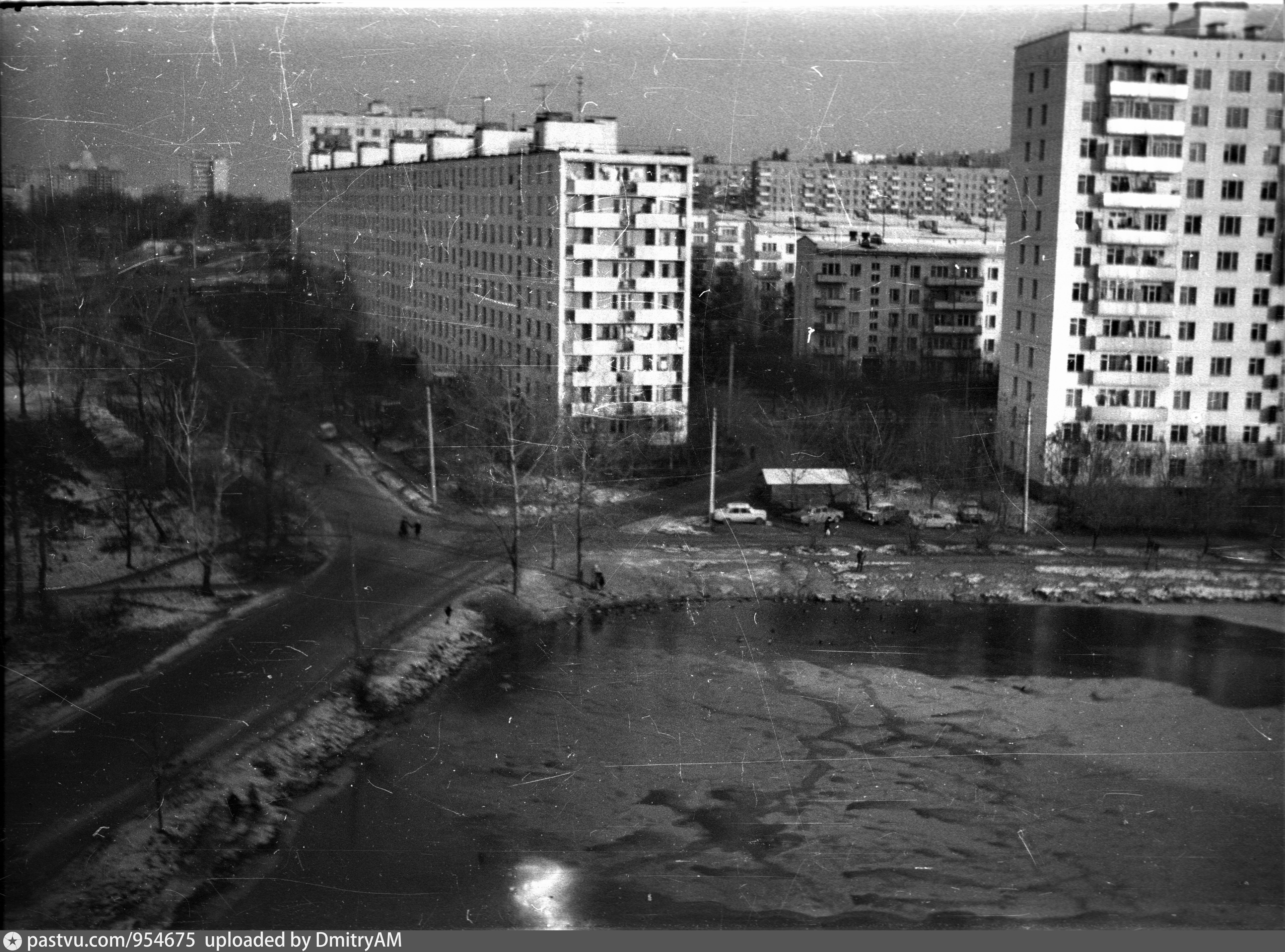 Улица красных Зорь Москва 1990 год