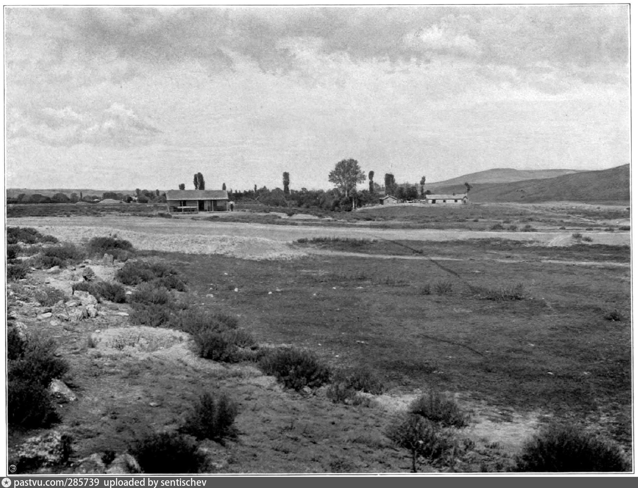 Село крынки херсонская. Старые поселения Севастополя. Кача старые фото. Старые фото река Альма. Альма река вошедшая в мировую историю.