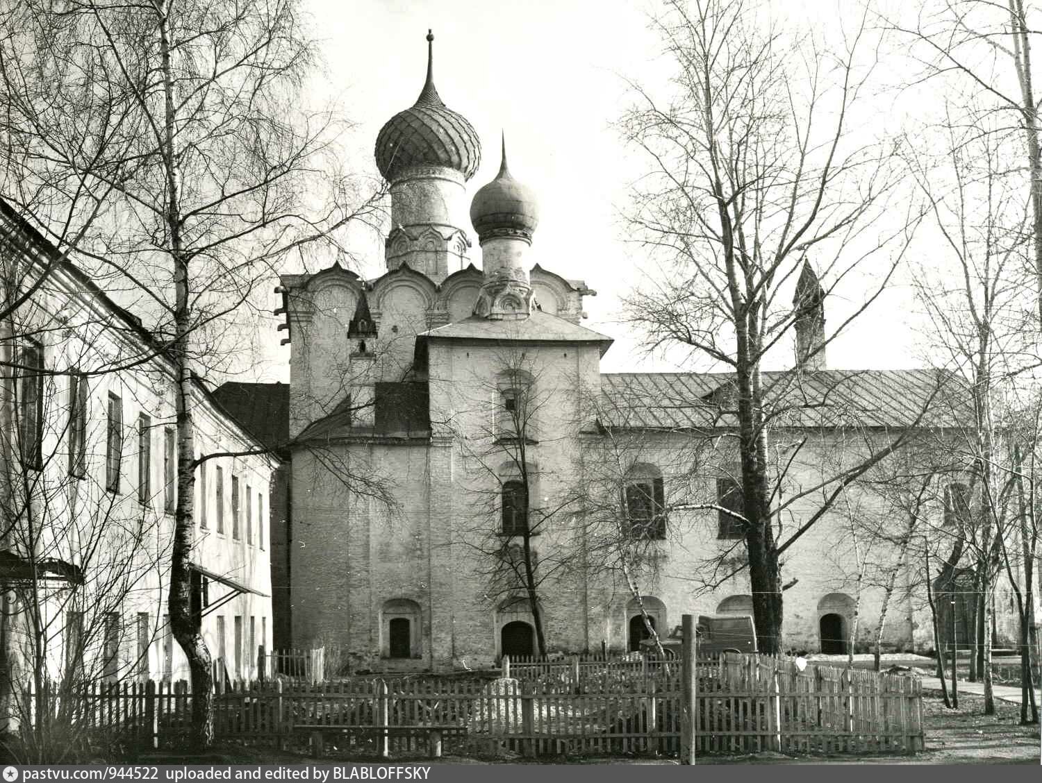 Церковь рождества богородицы на сенях фото